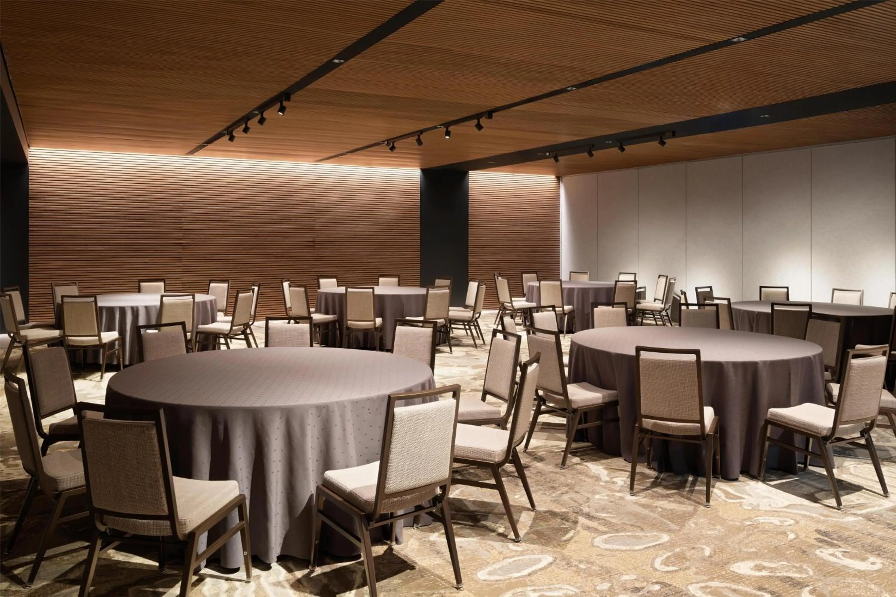 Meeting/conference room in Hilton Chicago O'Hare Airport