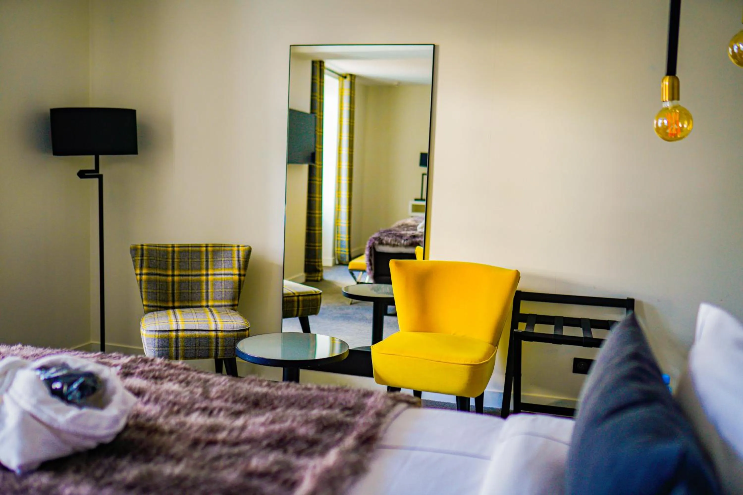 Seating area in Hôtel-Restaurant Bel Ami