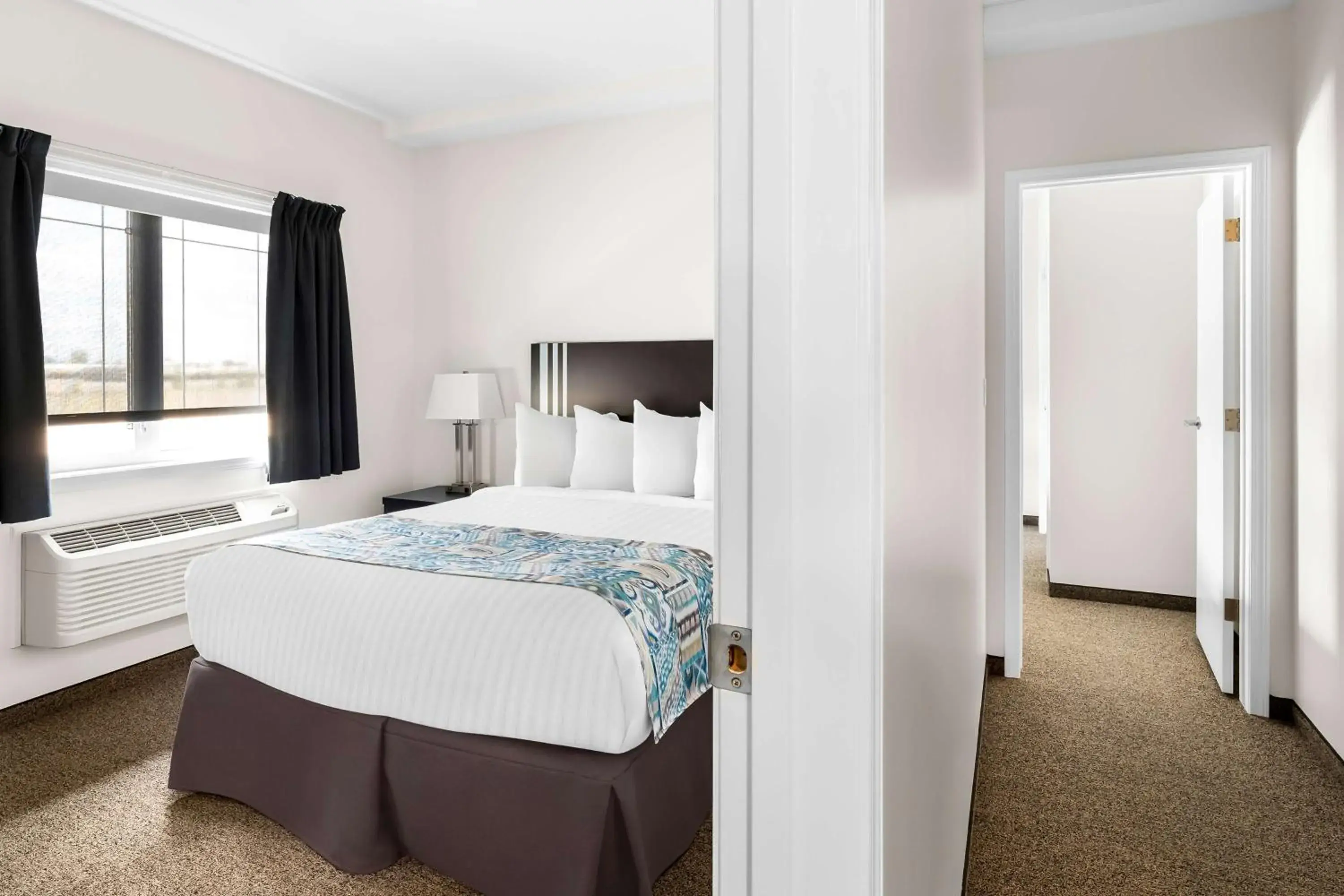 Photo of the whole room, Bed in SureStay Studio by Best Western Hardisty Photo of the whole room, Bed in SureStay Studio by Best Western Hardisty