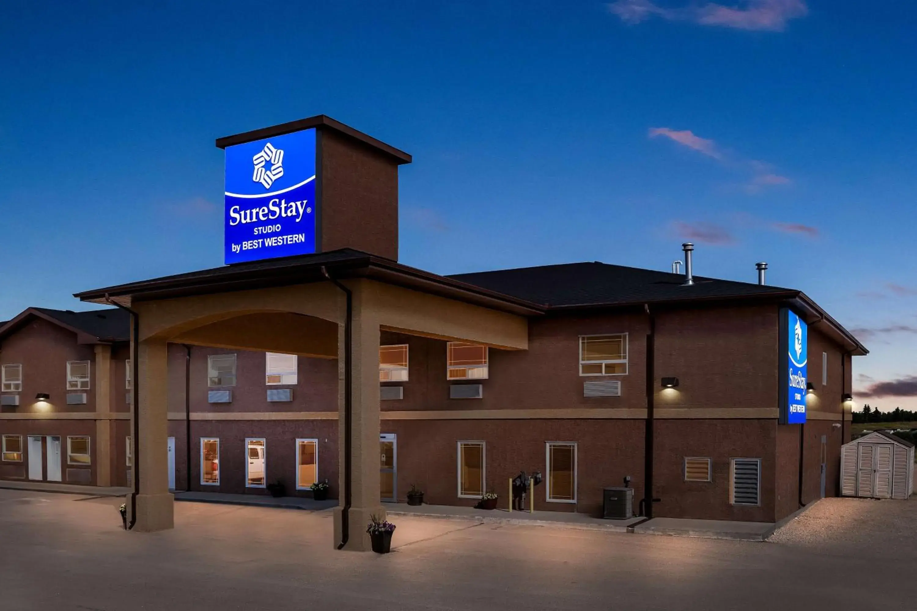 Property building in SureStay Studio by Best Western Hardisty Property building in SureStay Studio by Best Western Hardisty