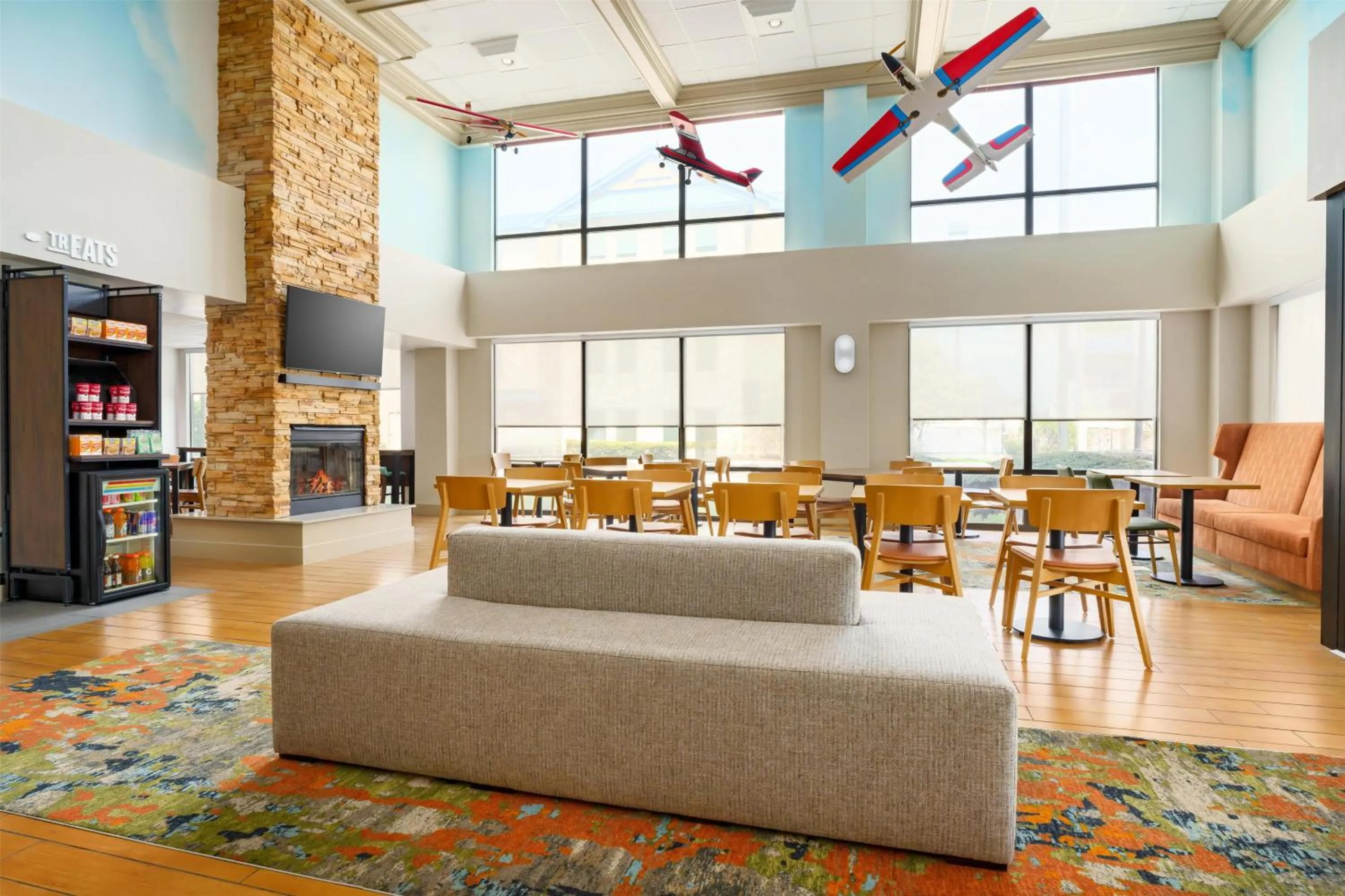 Lobby or reception in Hampton Inn Chicago-Midway Airport