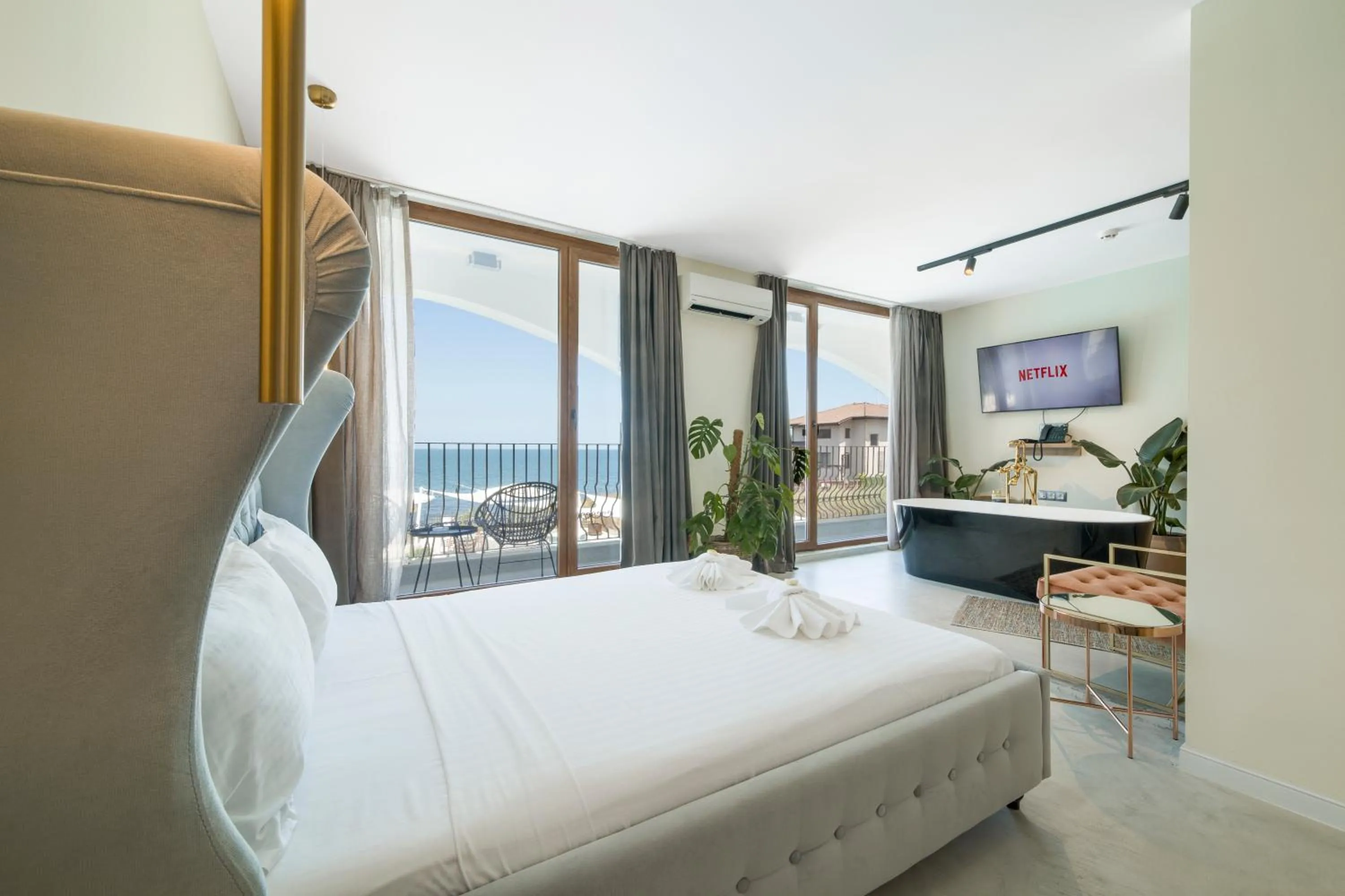 TV and multimedia in Relax Sozopol