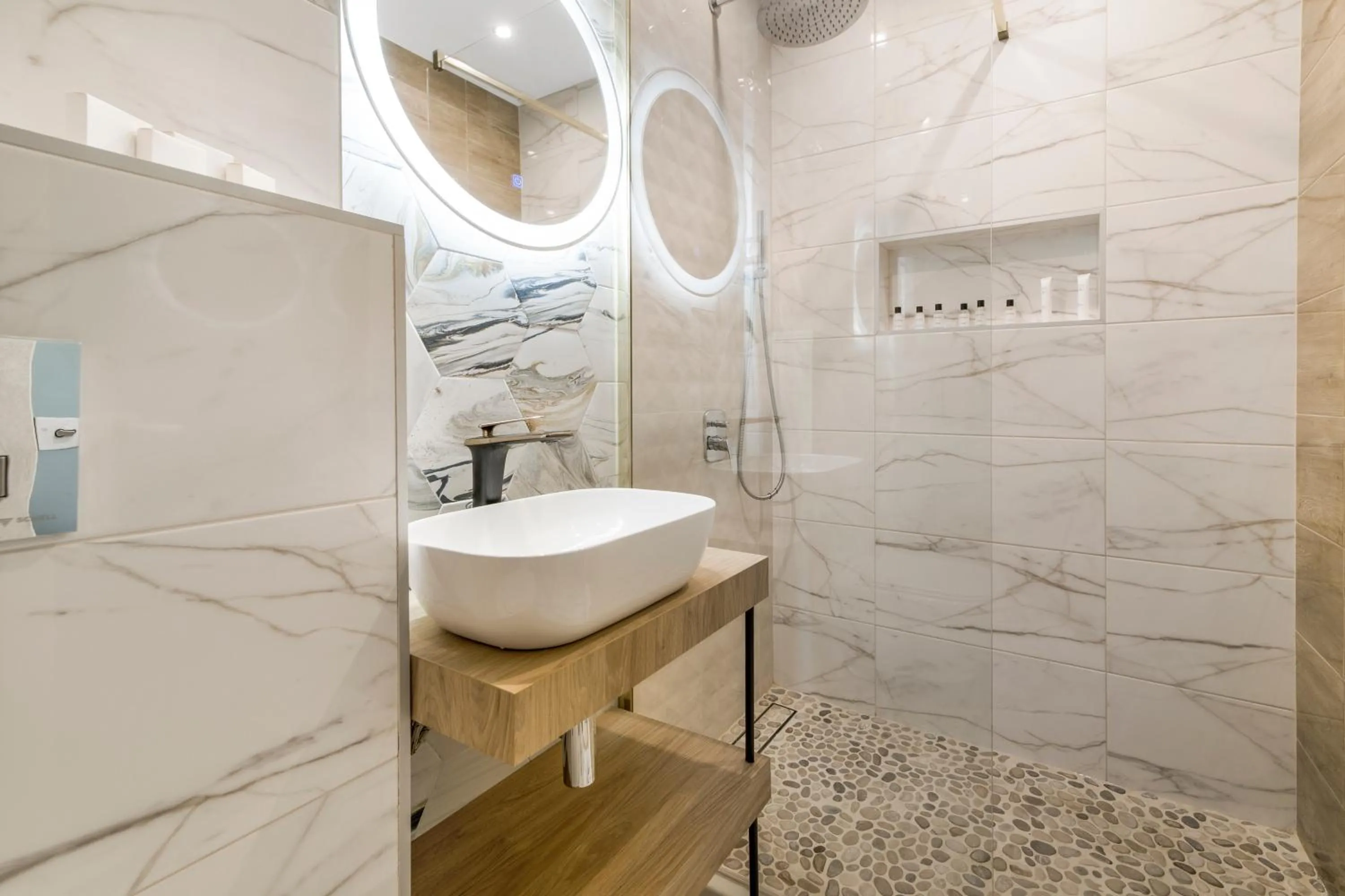 Shower in Relax Sozopol