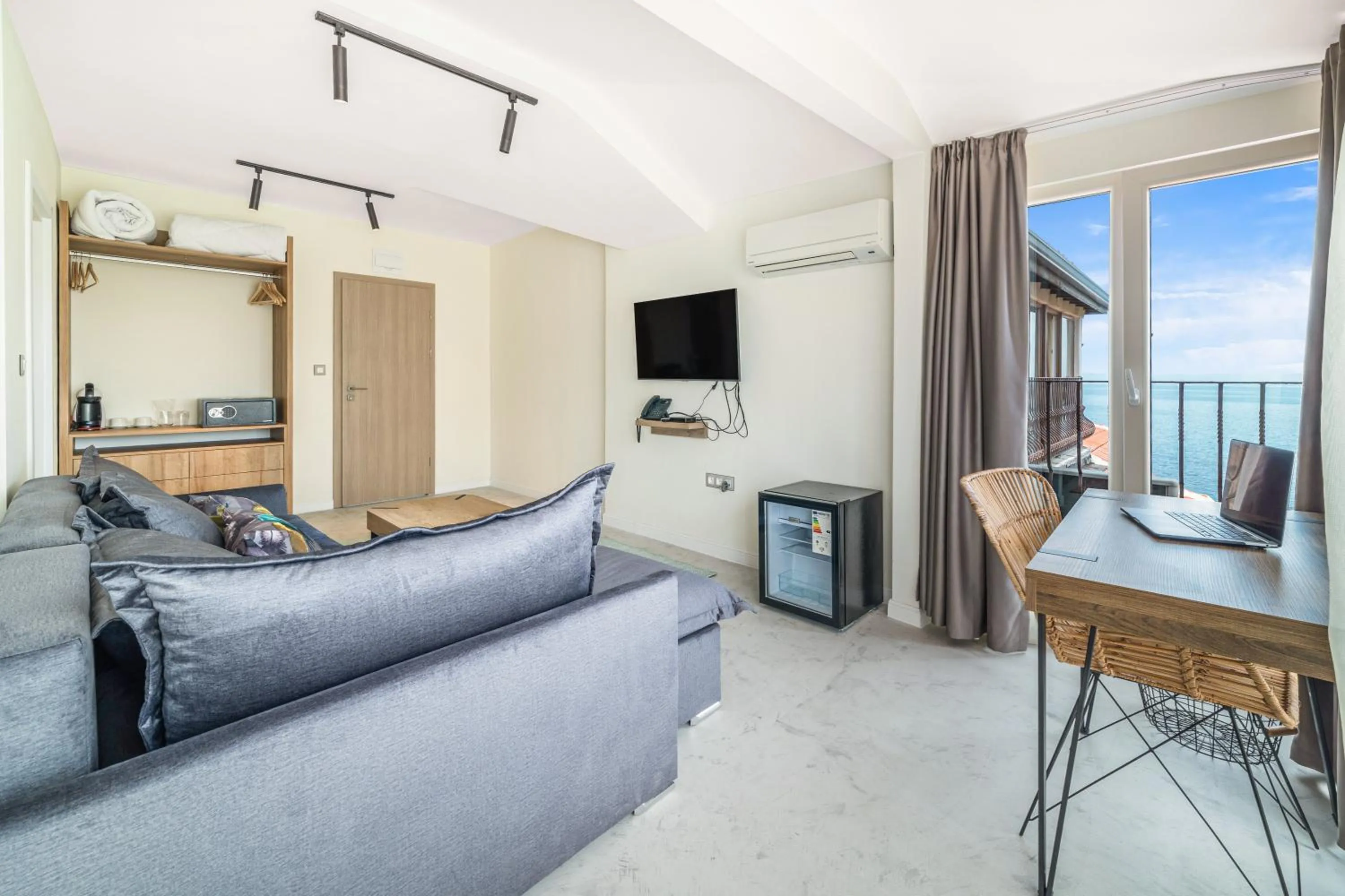 TV and multimedia in Relax Sozopol