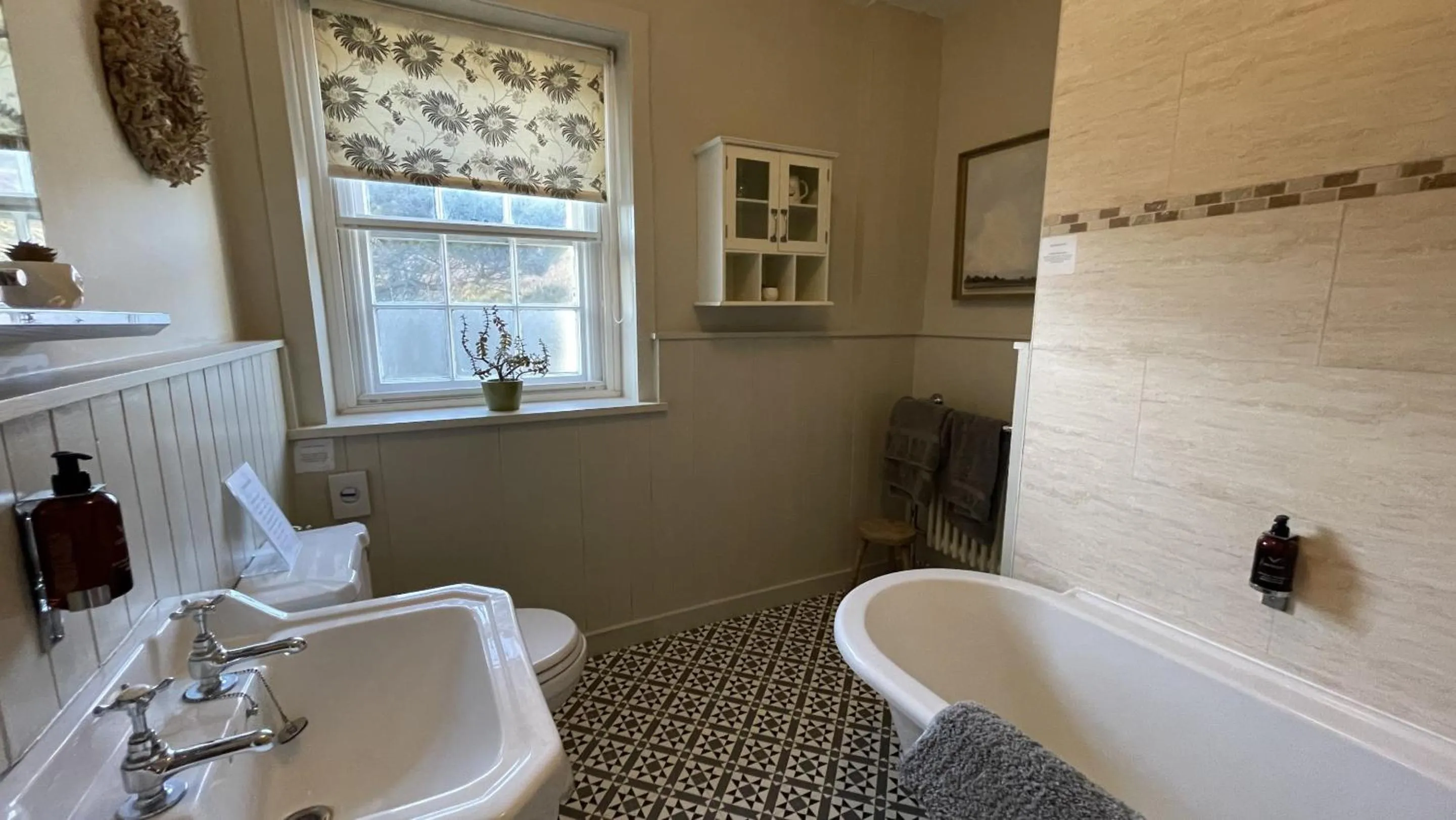 Bathroom in Tan Y Cytiau