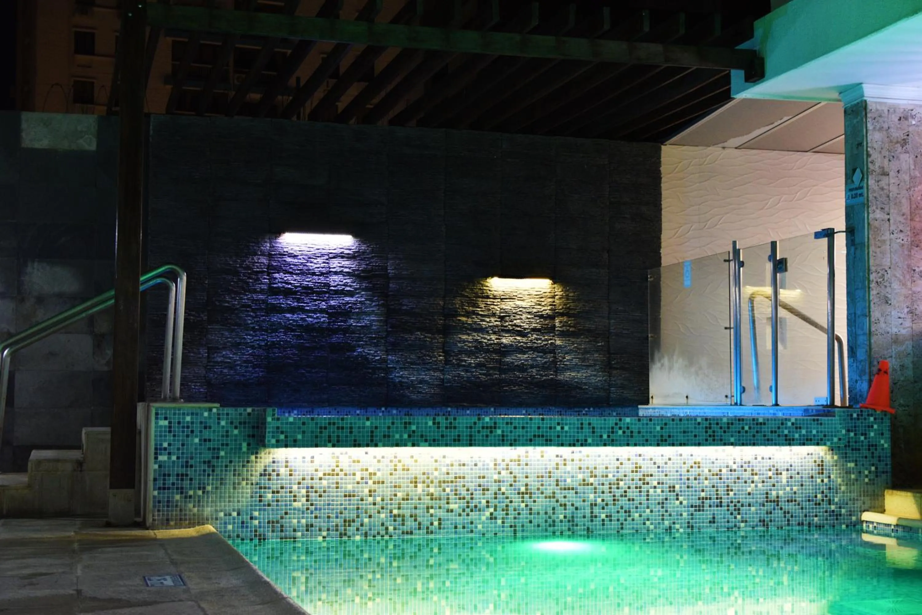 Night in Hotel La Riviera