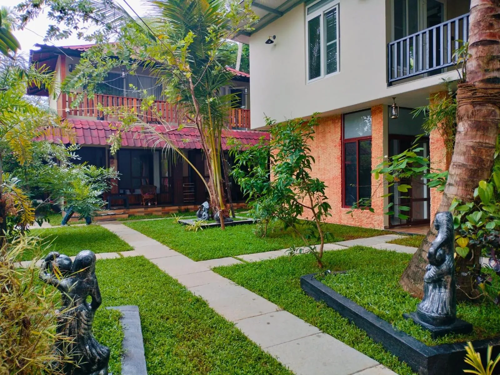 Lakefront Beach Homes