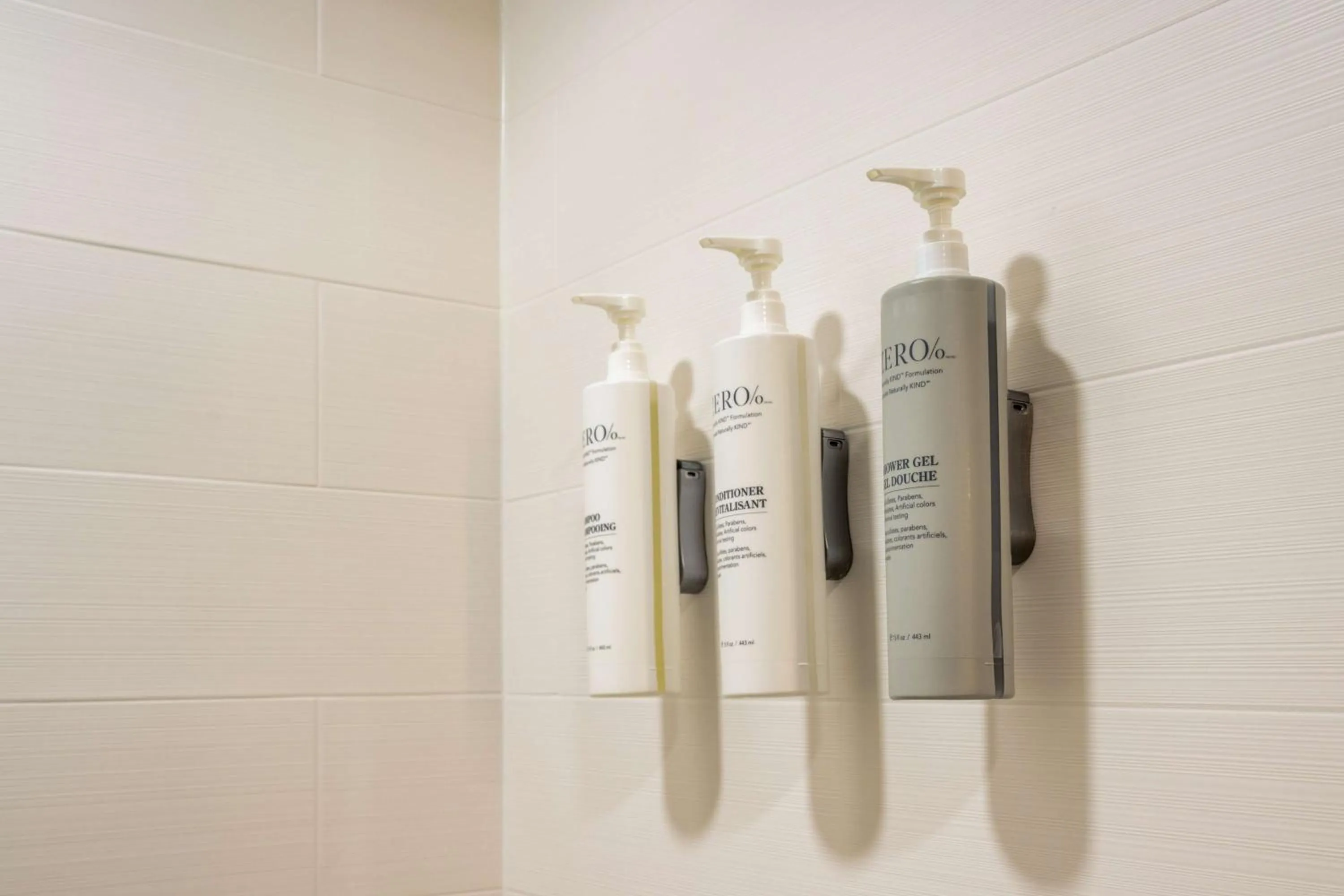 Bathroom in Hilton Garden Inn Oakbrook Terrace