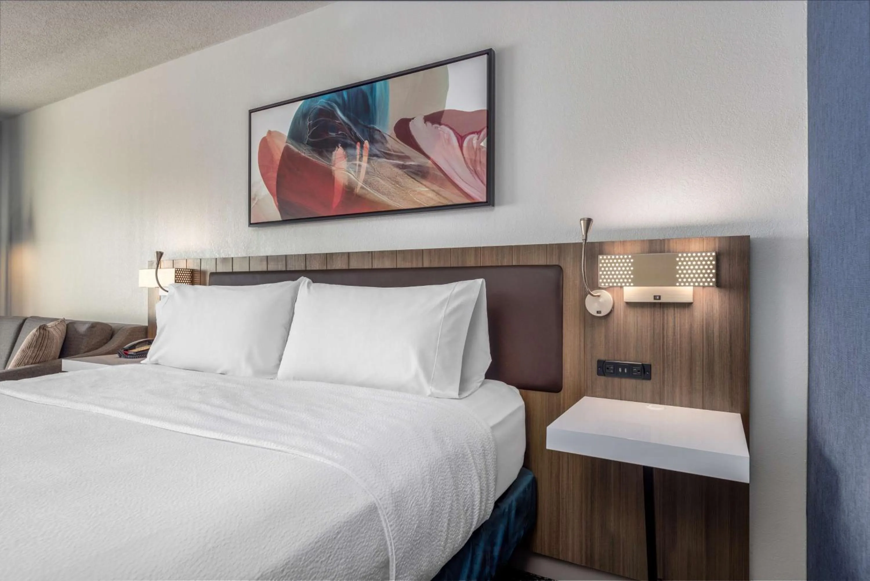 Bed in Hilton Garden Inn Oakbrook Terrace