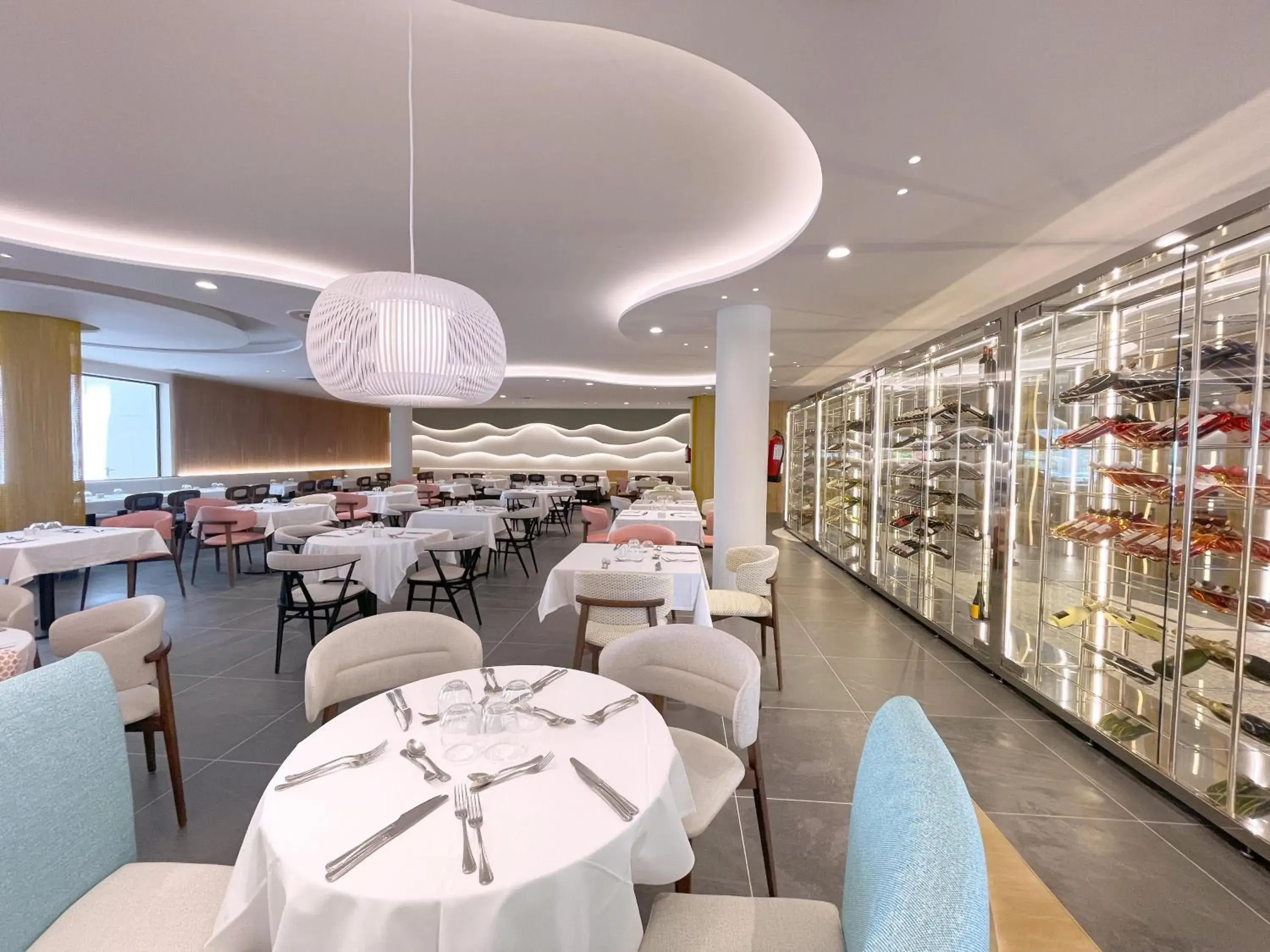 Restaurant/places to eat in Hotel Costa Calero Thalasso & Spa Restaurant/places to eat in Hotel Costa Calero Thalasso & Spa