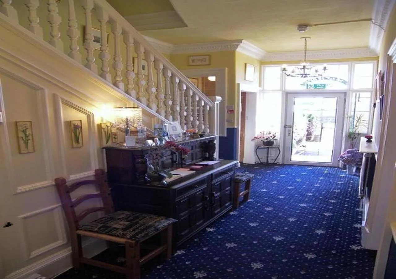 Lobby or reception in Ardleigh House