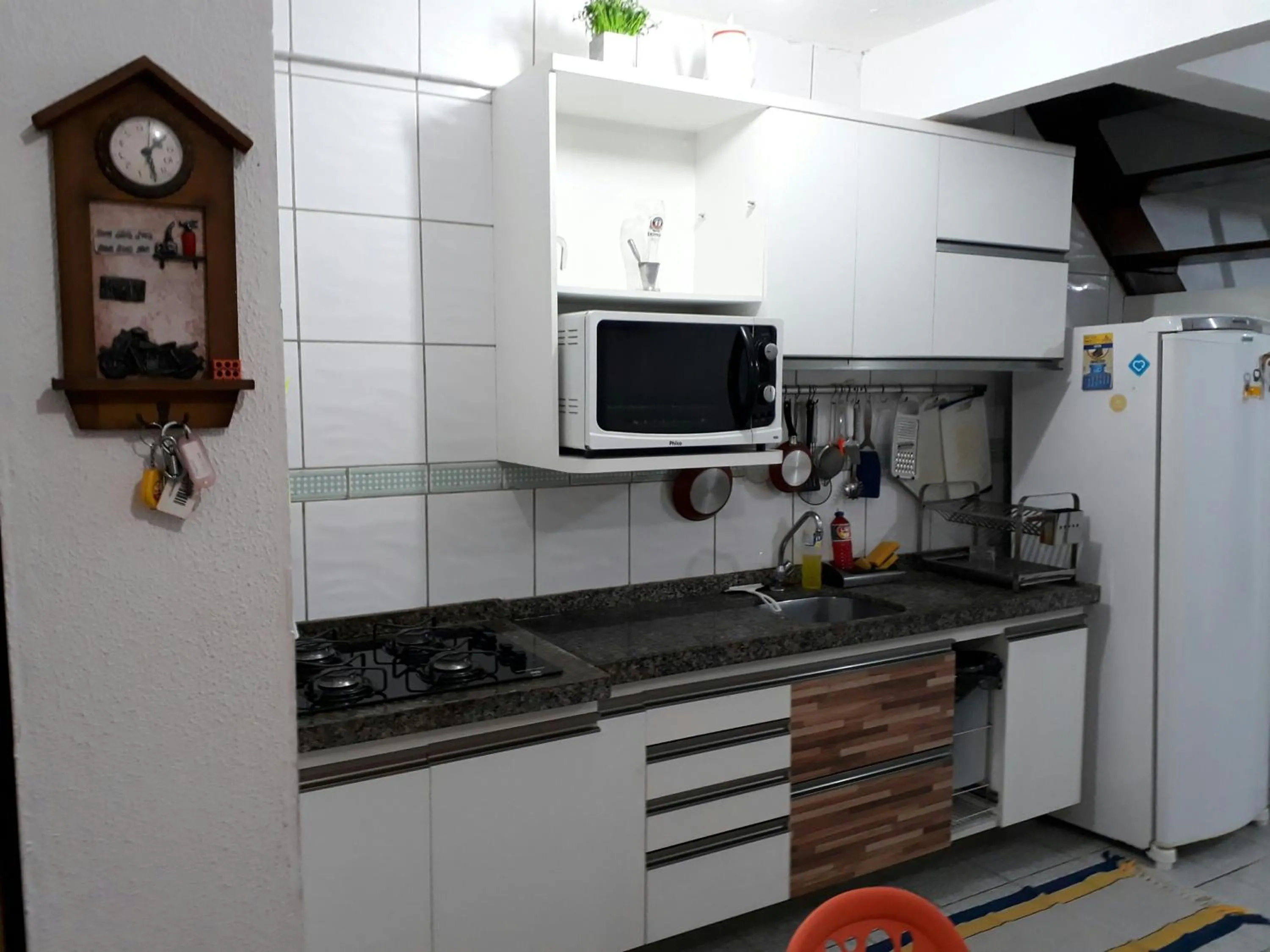 Casa 2 Quartos Mobiliada Cambeba - Com Garagem