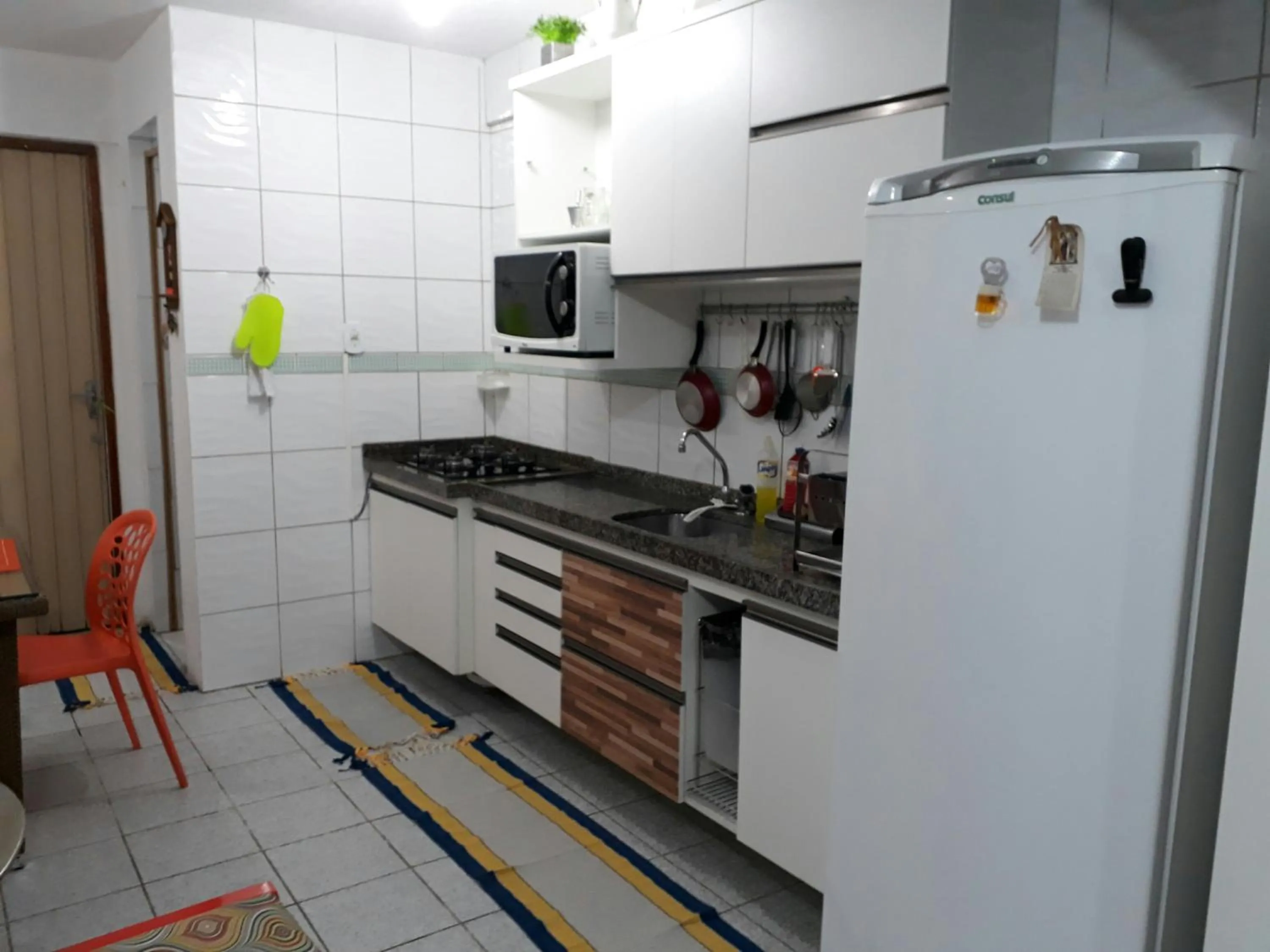 Casa 2 Quartos Mobiliada Cambeba - Com Garagem