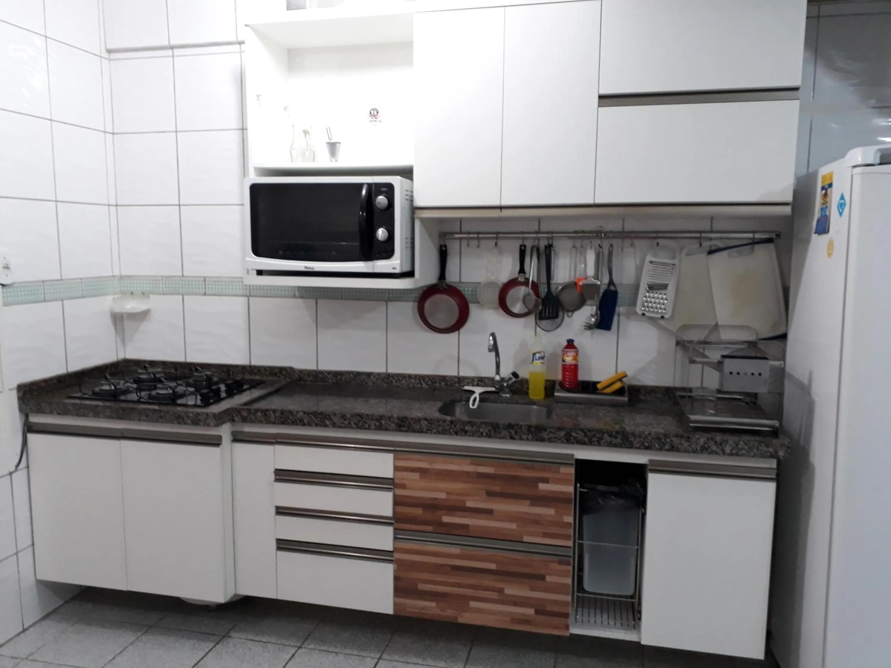 Casa 2 Quartos Mobiliada Cambeba - Com Garagem