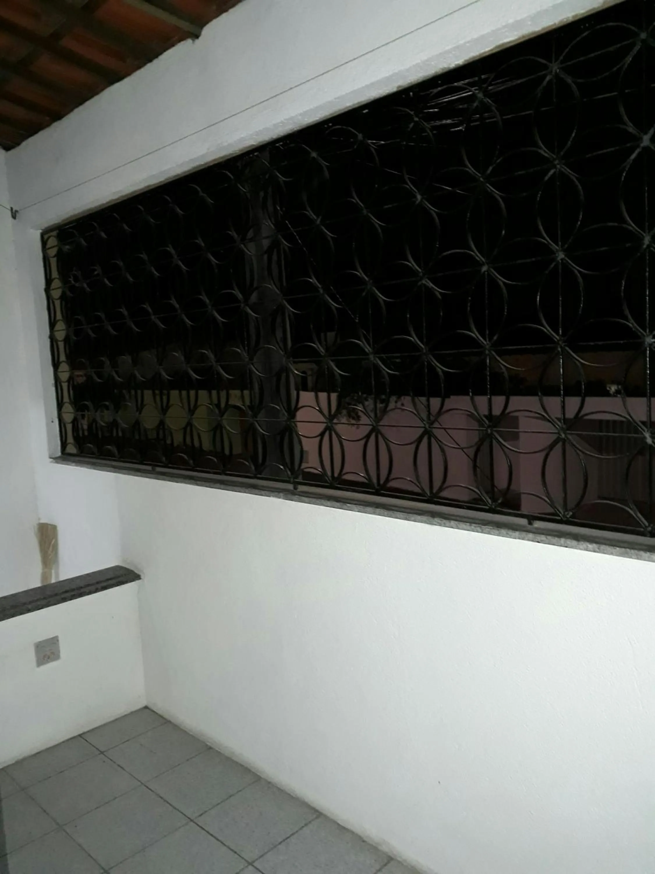 Casa 2 Quartos Mobiliada Cambeba - Com Garagem