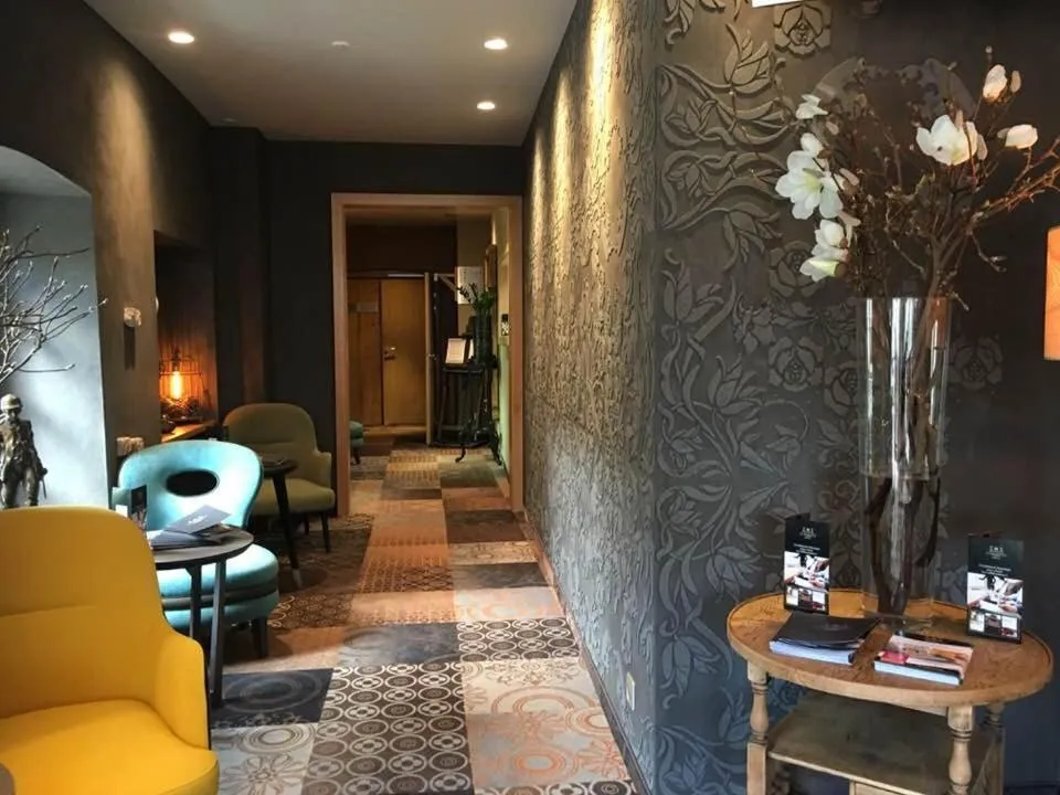 Lobby or reception in Hotel La Couronne