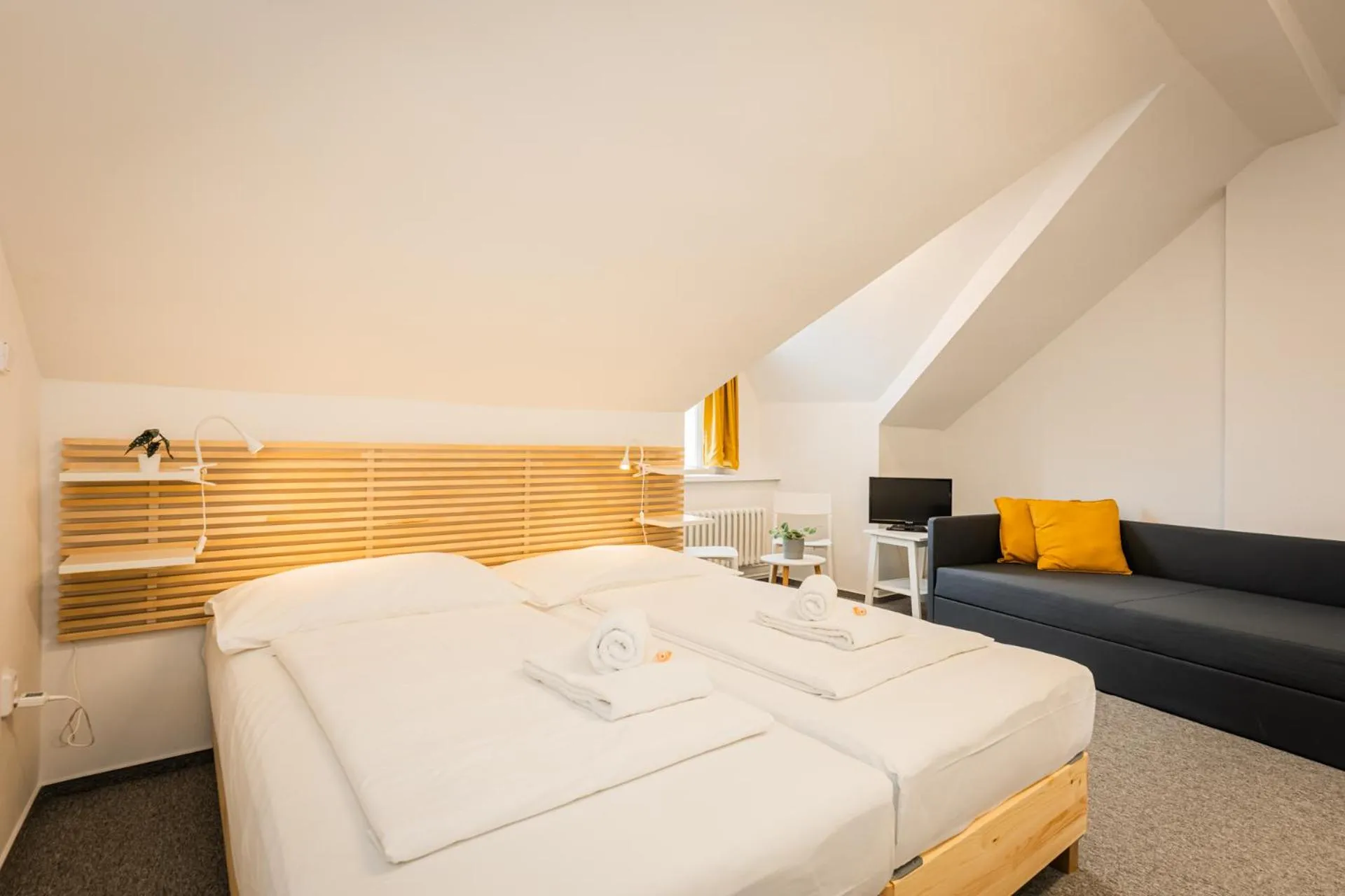 Bed in Self-service Hotel Ostaš Praha