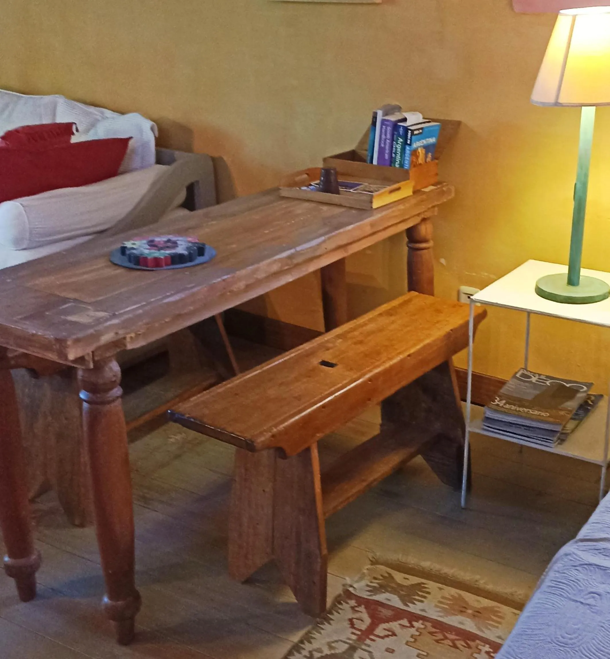 Bed in Colonia Suite Apartments