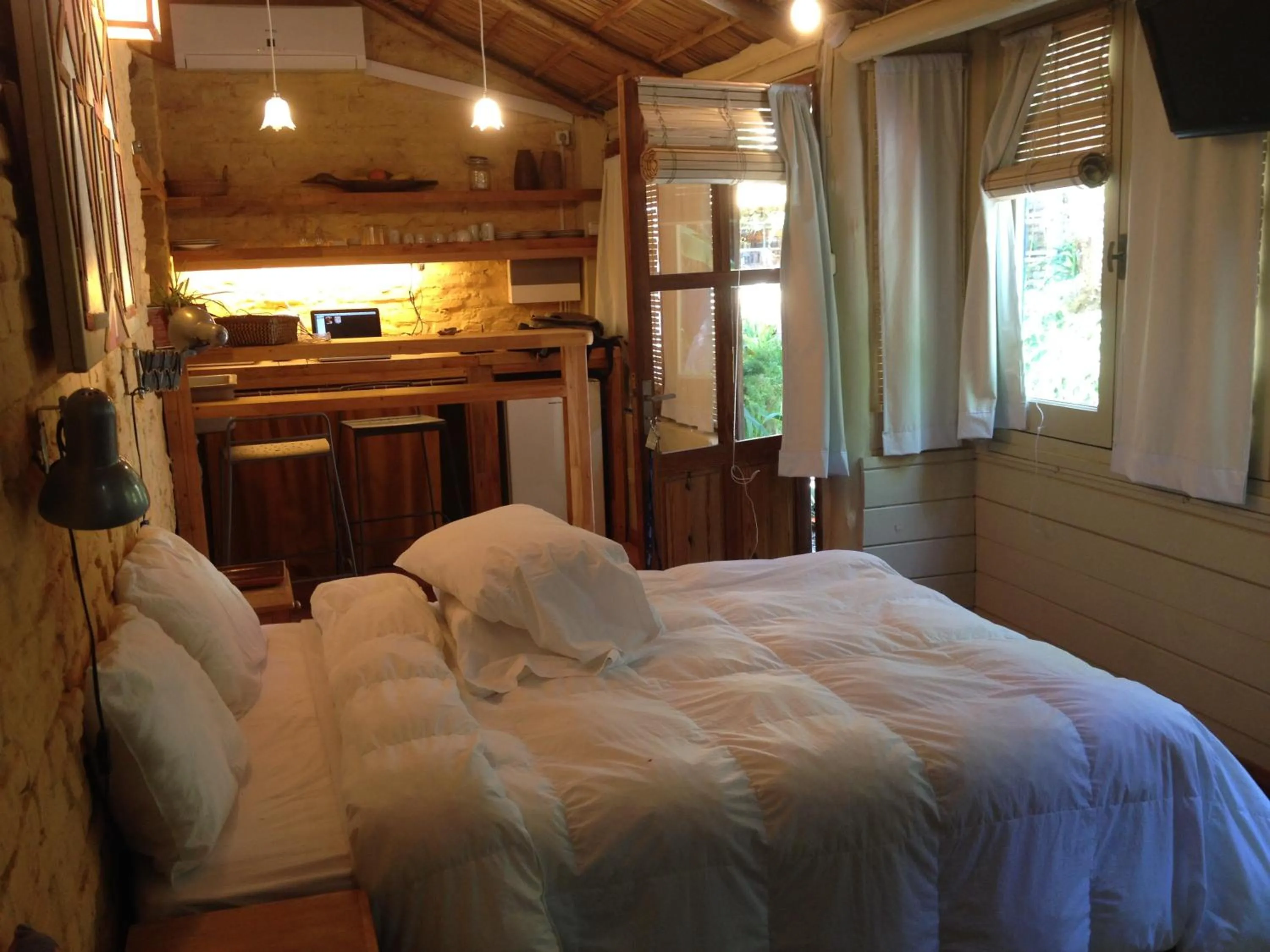 Bed in Colonia Suite Apartments