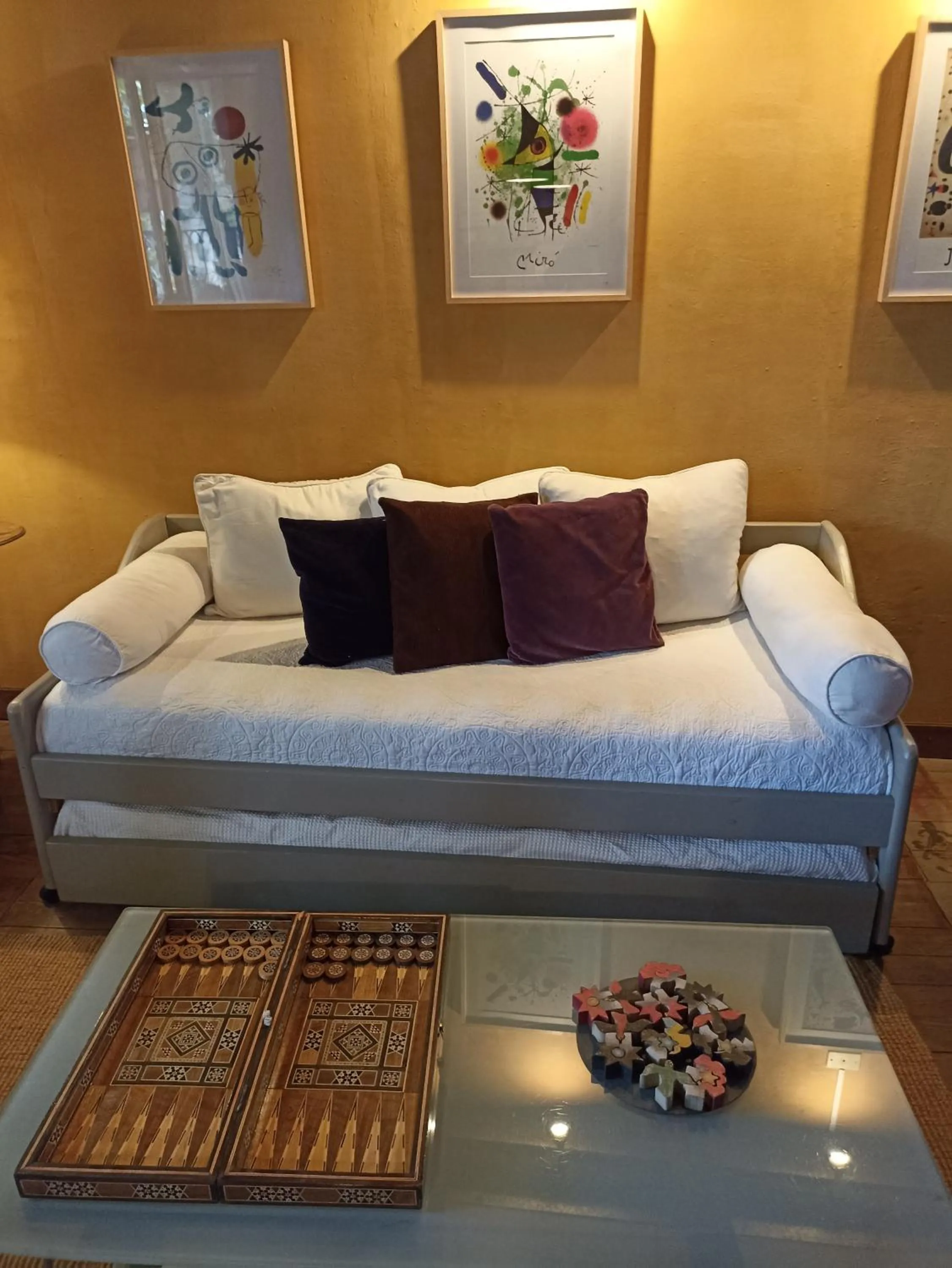 Living room in Colonia Suite Apartments