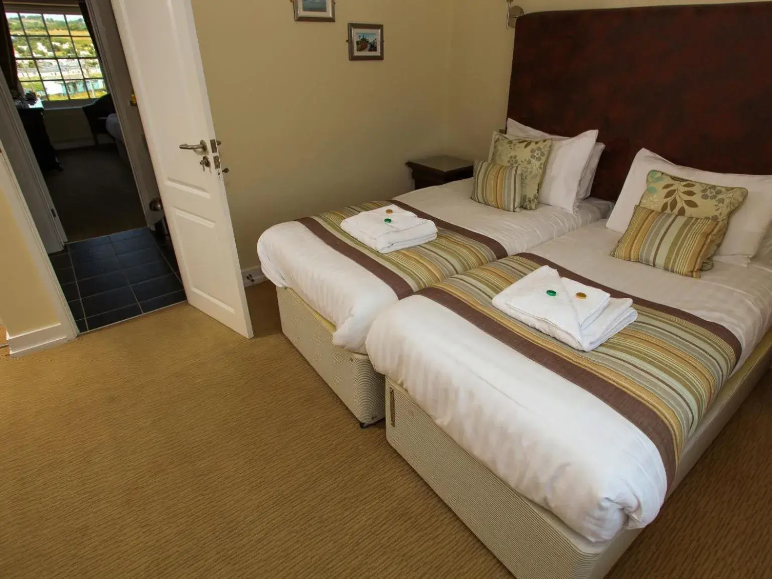 Bedroom, Bed in The George Bedroom, Bed in The George