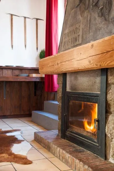 Decorative detail in La Chaumière Mountain Lodge