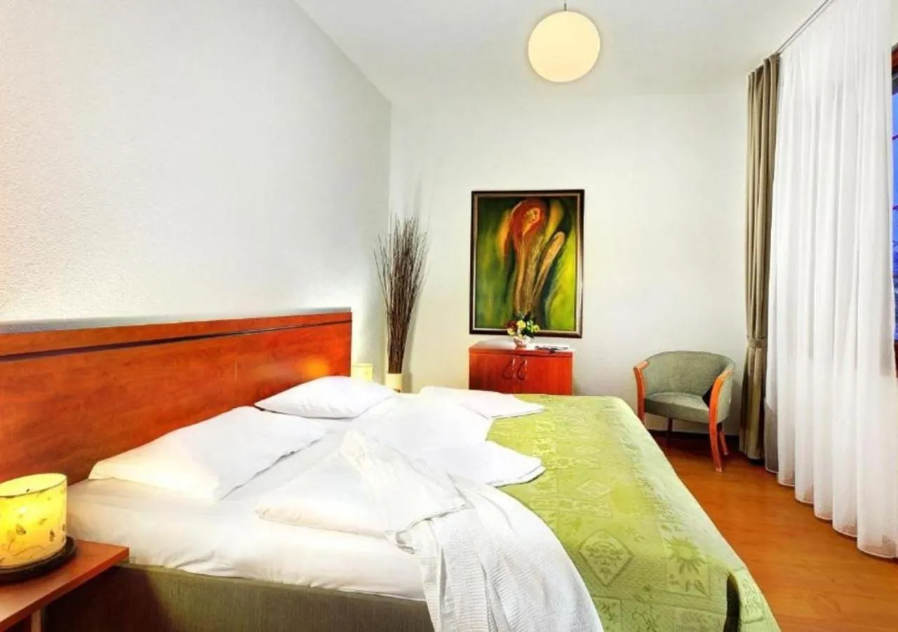 Property building, Bed in Hotel Bešeňová