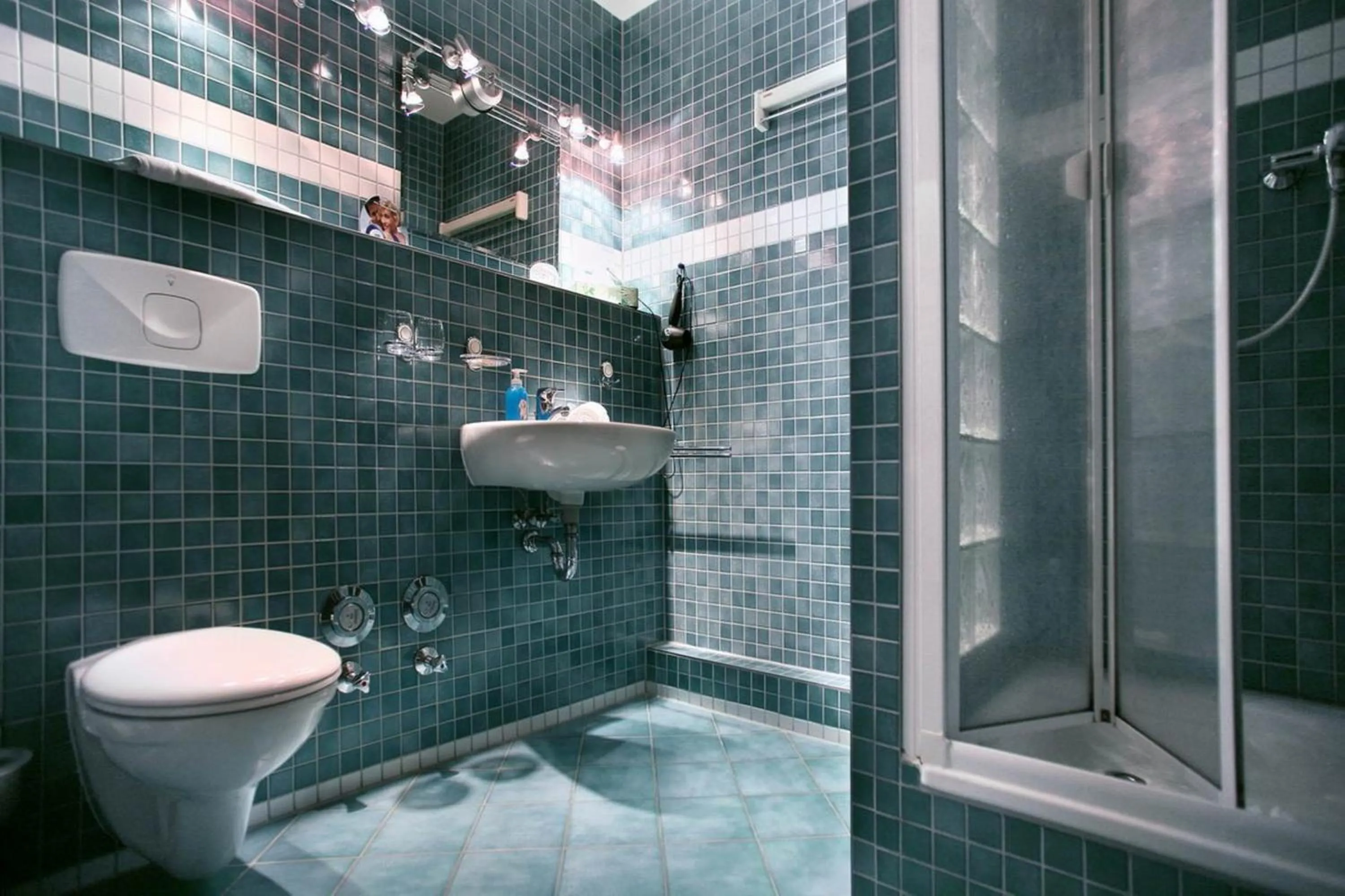 Bathroom in Aparthotel Villa Freisleben