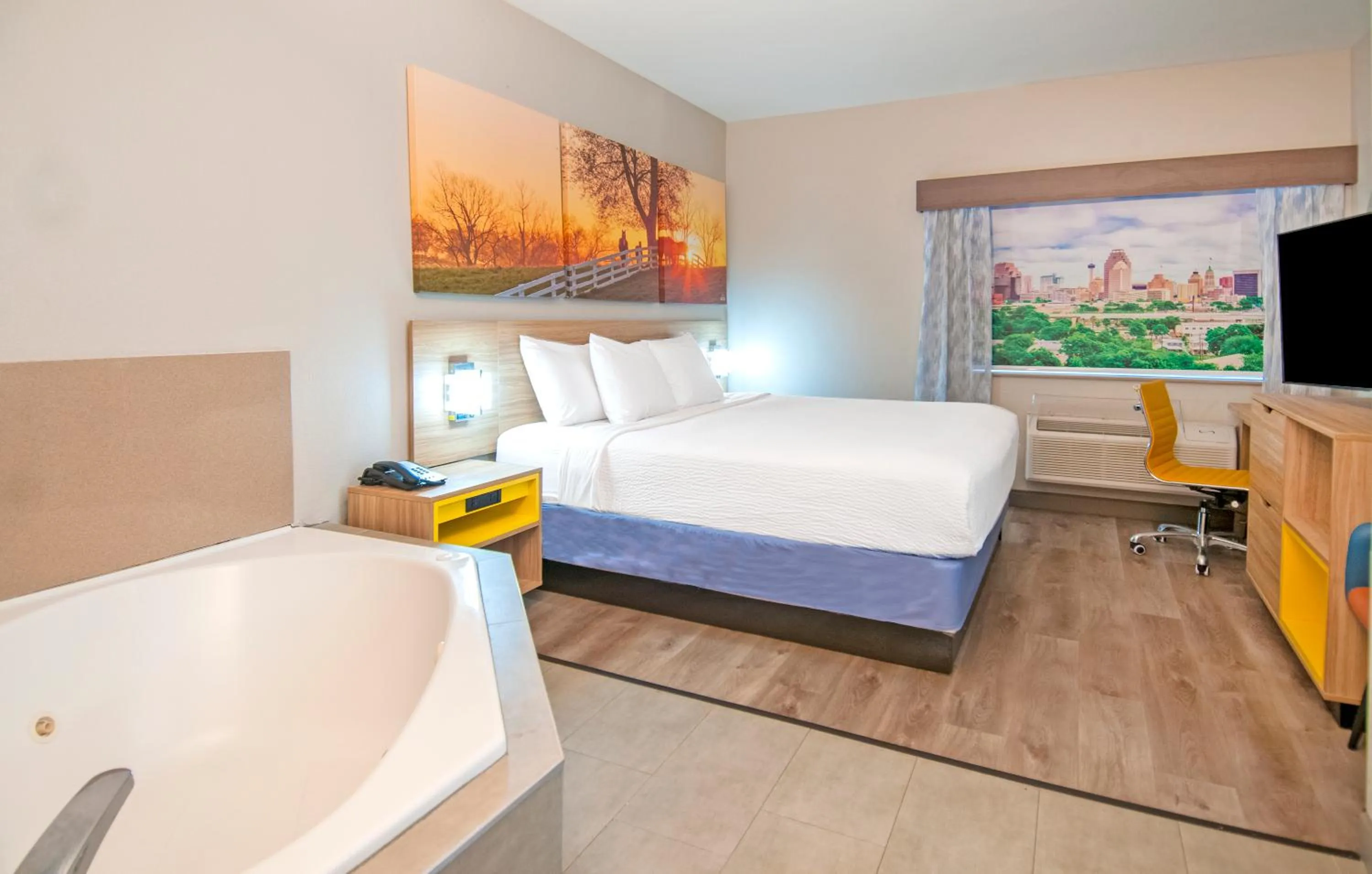 Bedroom, Bed in Days Inn & Suites by Wyndham San Antonio North/Stone Oak