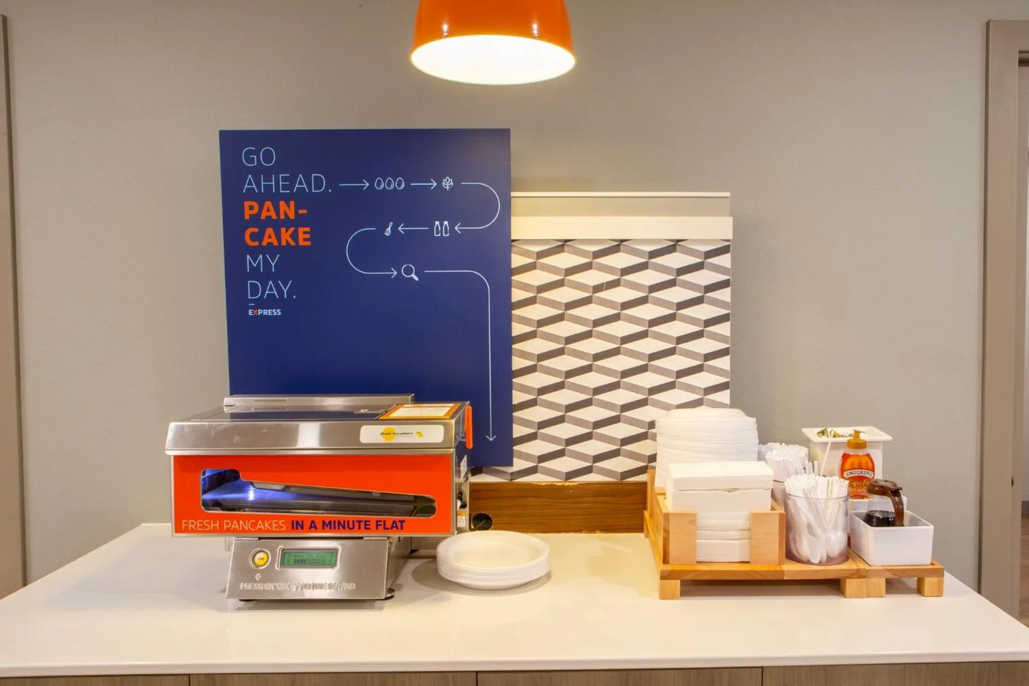 Breakfast in Holiday Inn Express & Suites Sioux City-South by IHG