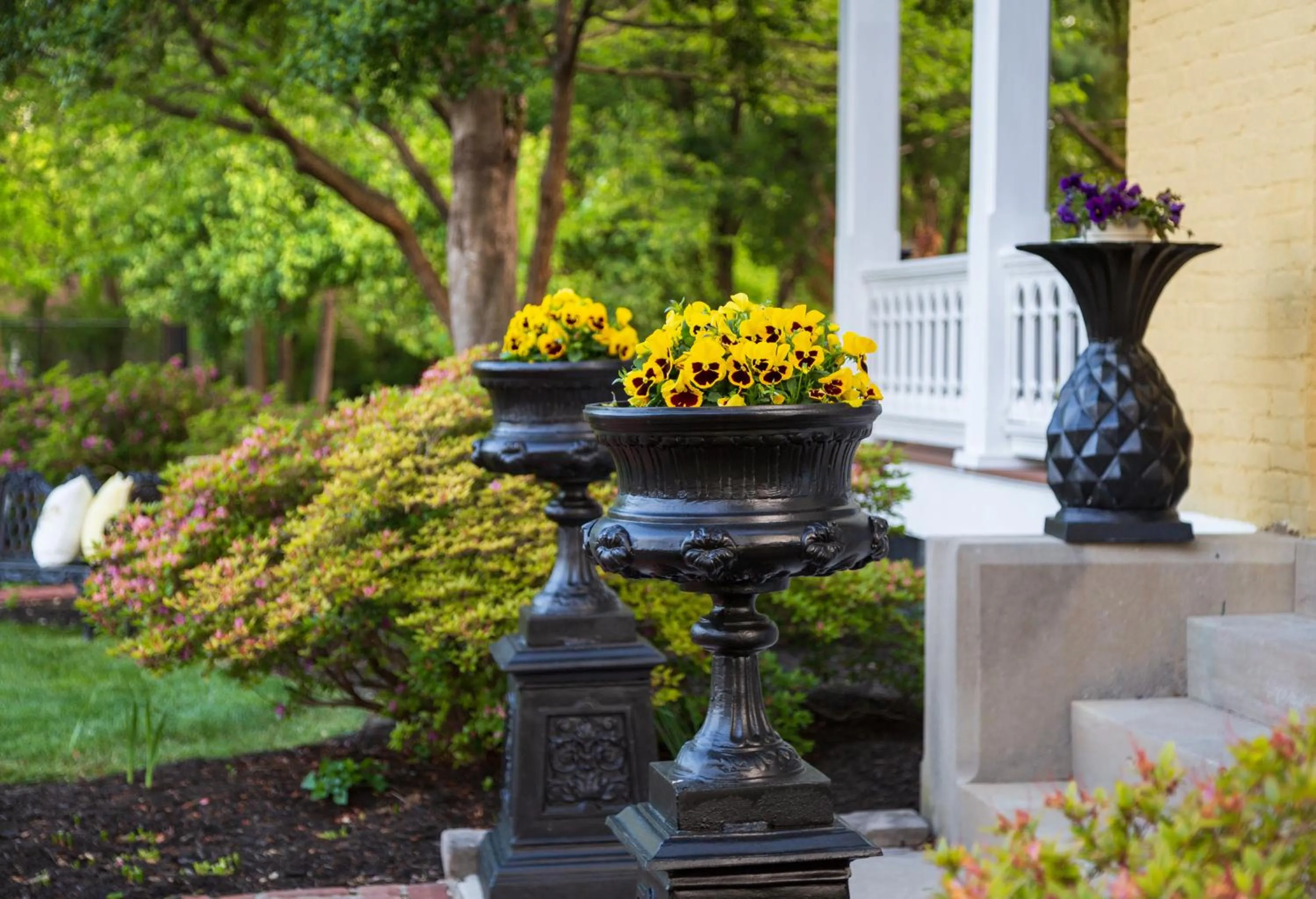 Property building in Inn at Woodhaven-In the Heart of the Bourbon Trail-Over 12 Distilleries Nearby