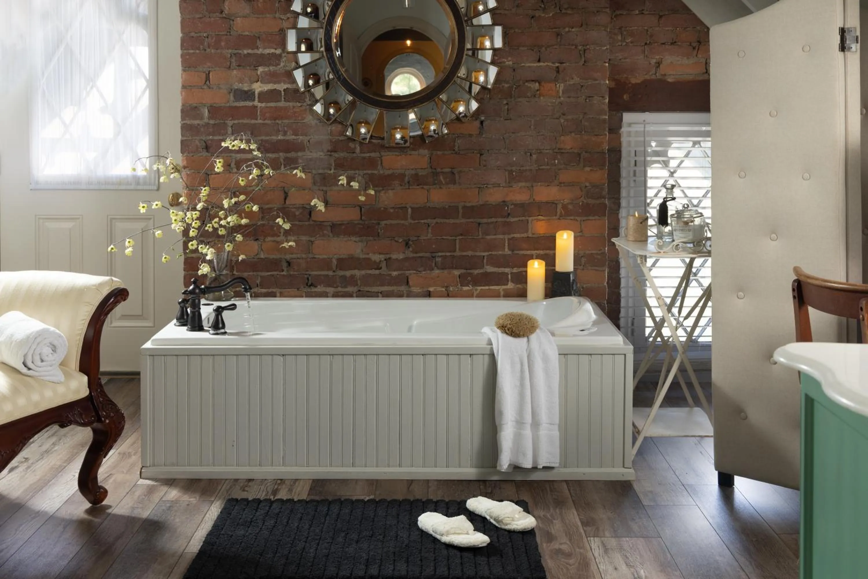 Bathroom in Inn at Woodhaven-In the Heart of the Bourbon Trail-Over 12 Distilleries Nearby