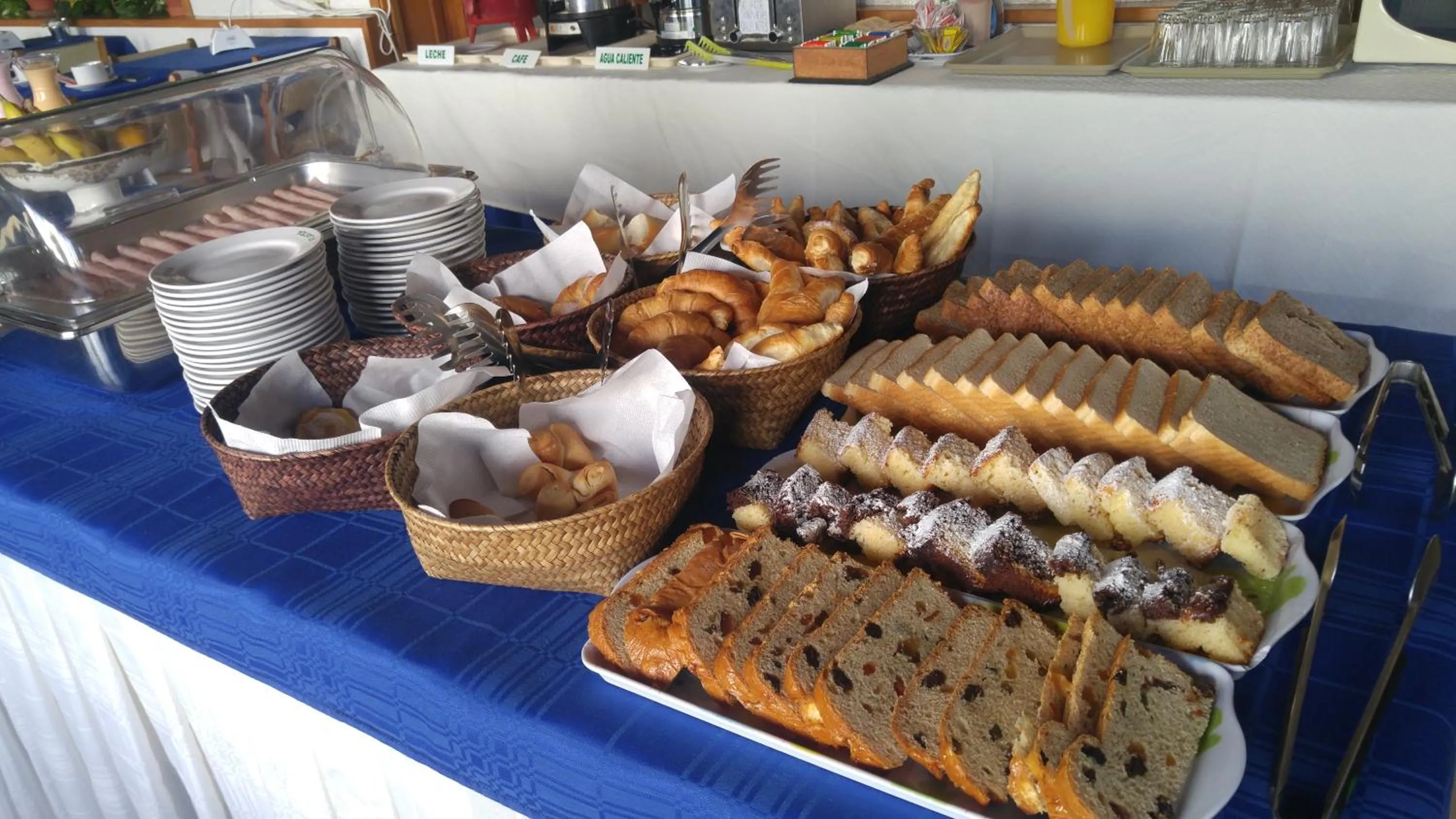 Breakfast in Hotel Argentina