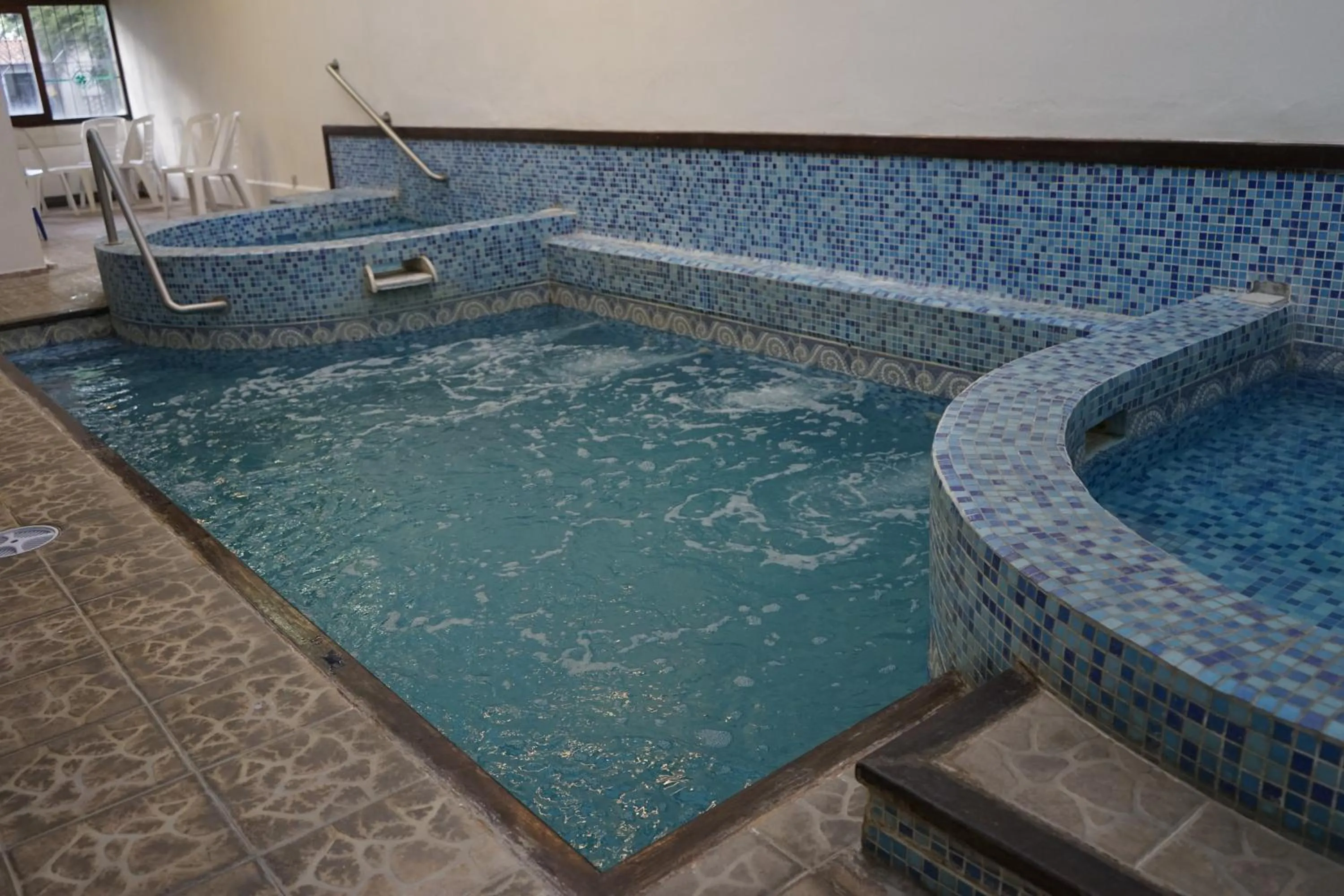 Hot Tub in Hotel Argentina