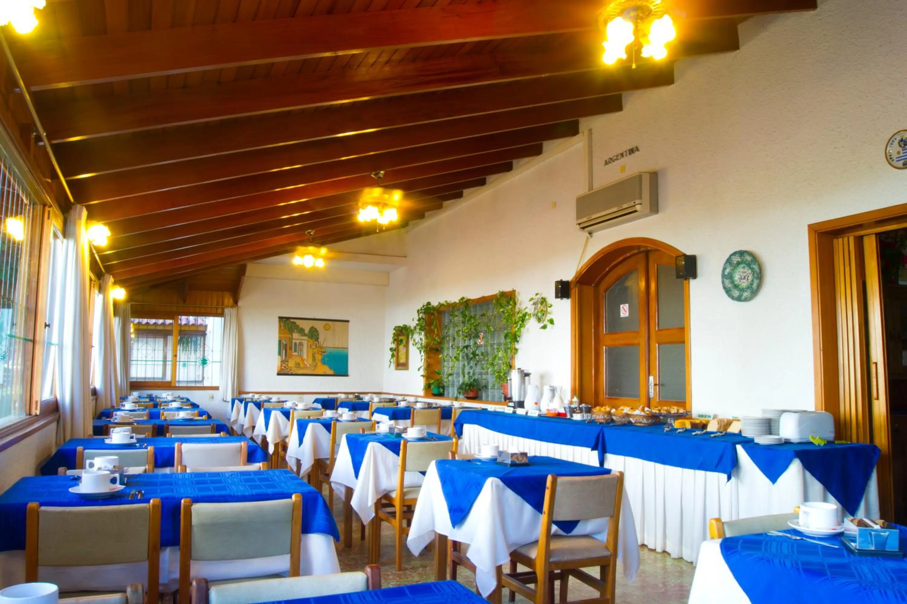 Continental breakfast in Hotel Argentina