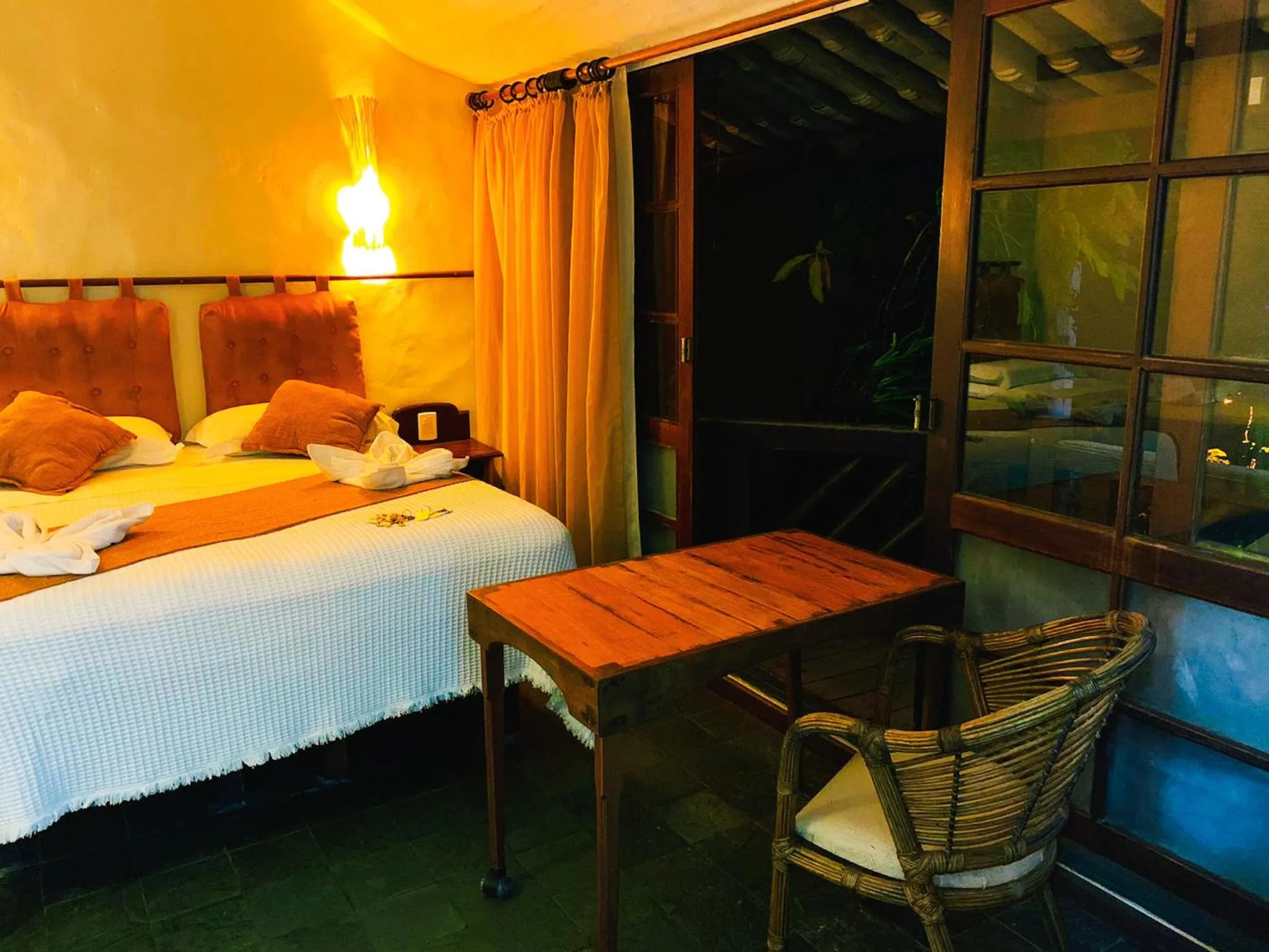 Bedroom, Bed in Pousada Dos Artistas