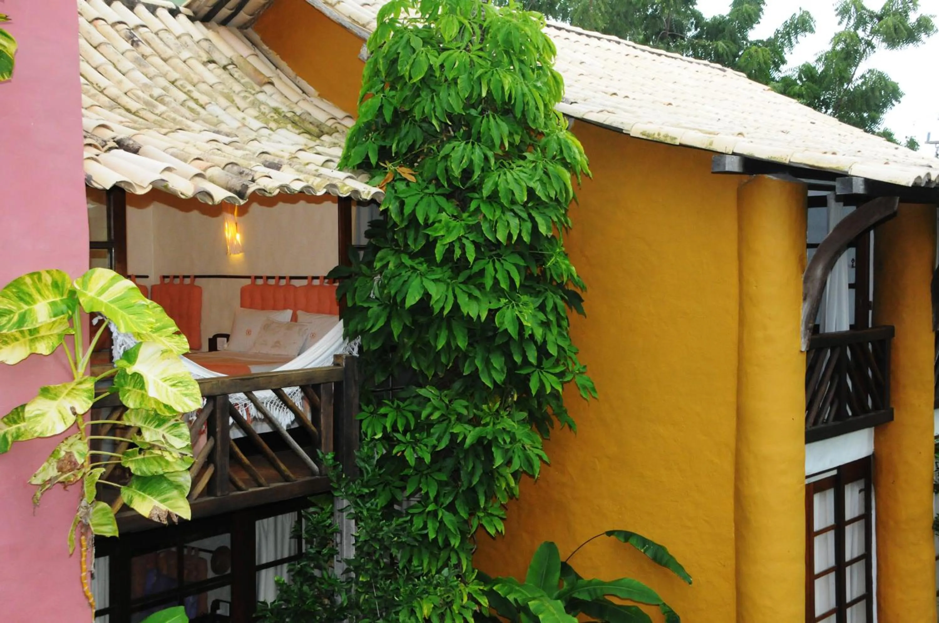 Facade/entrance in Pousada Dos Artistas