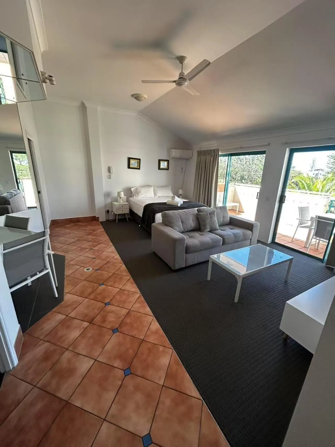 Seating area in Aruba Beach Resort