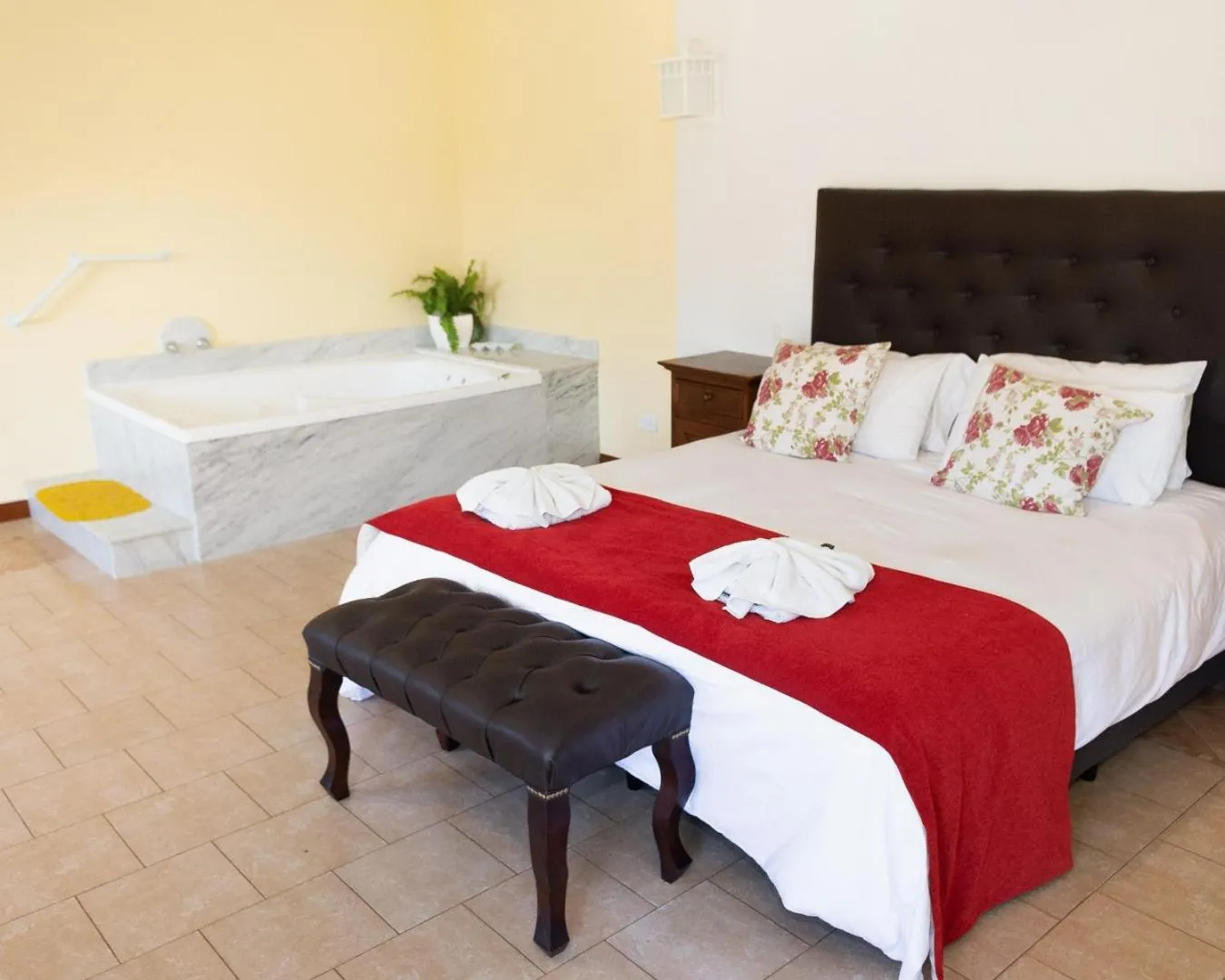 Bed in Hotel San Carlos