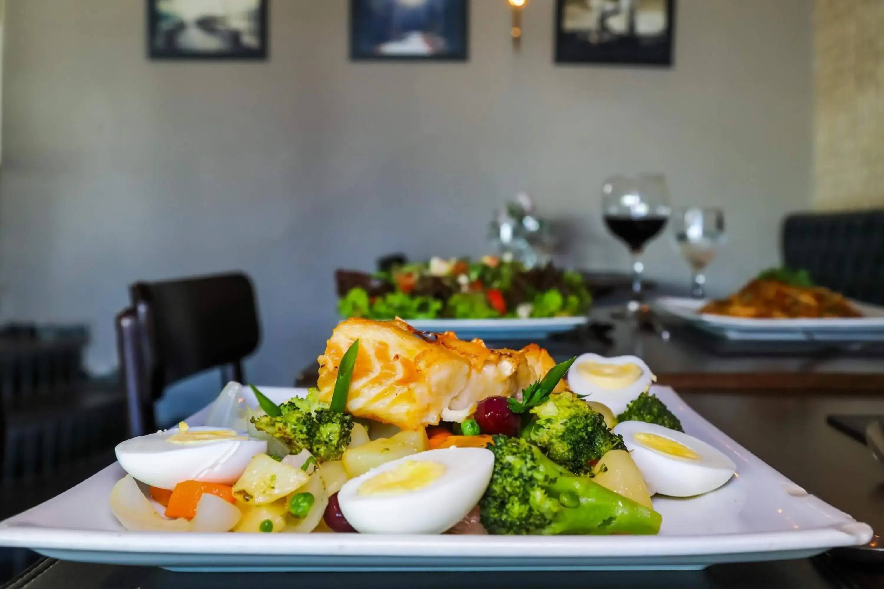 Restaurant/places to eat in Golden Tulip Goiania Address Restaurant/places to eat in Golden Tulip Goiania Address