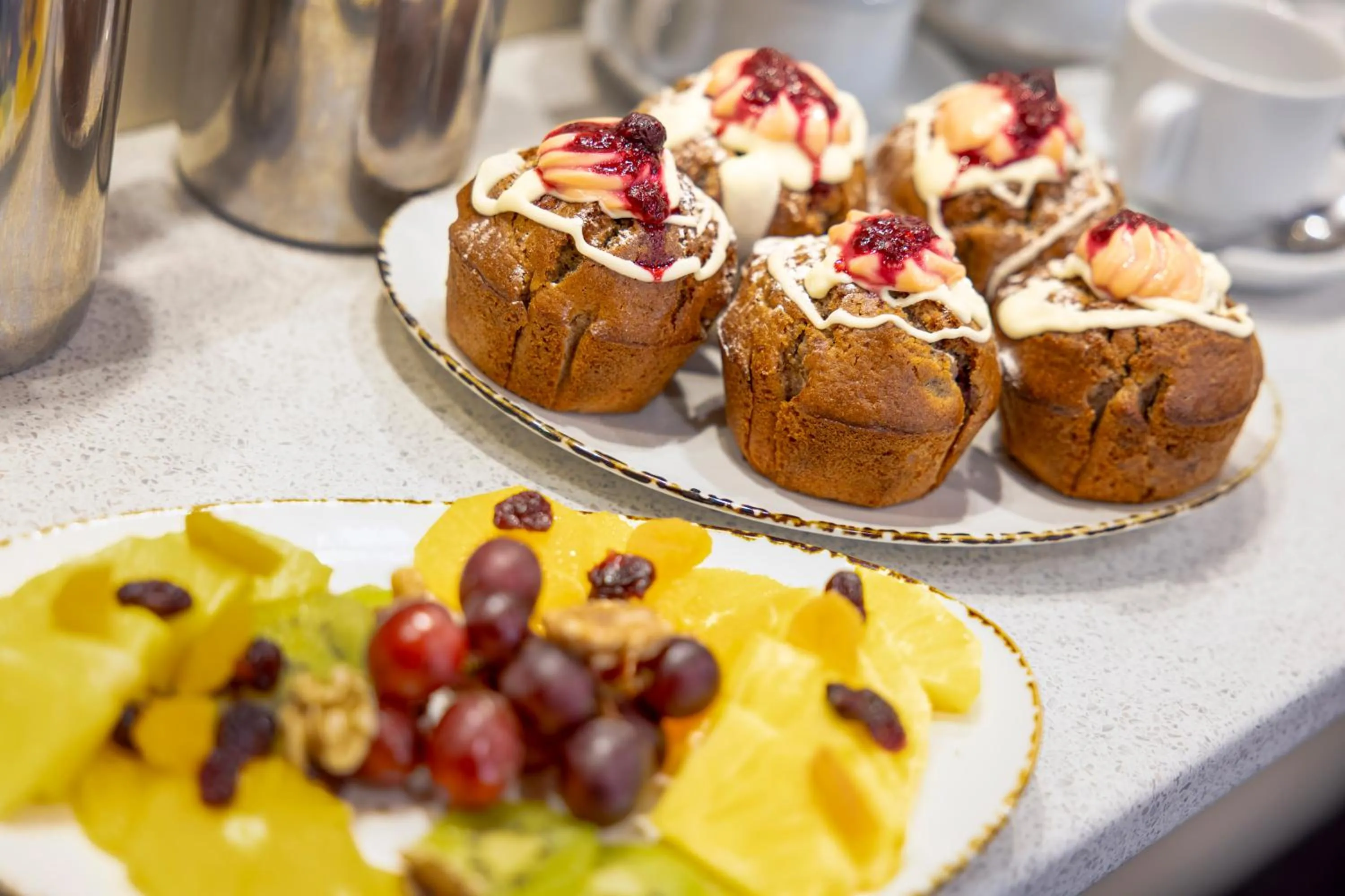 Coffee/tea facilities in Airport Gateway Hotel