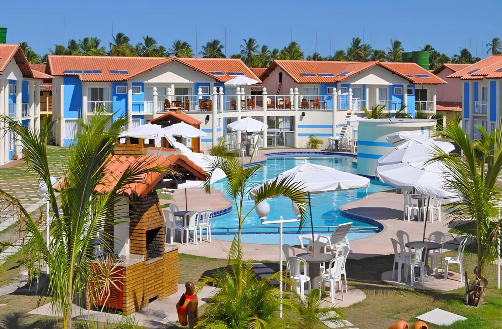 Swimming pool in Flat em Condomínio Mont Sião