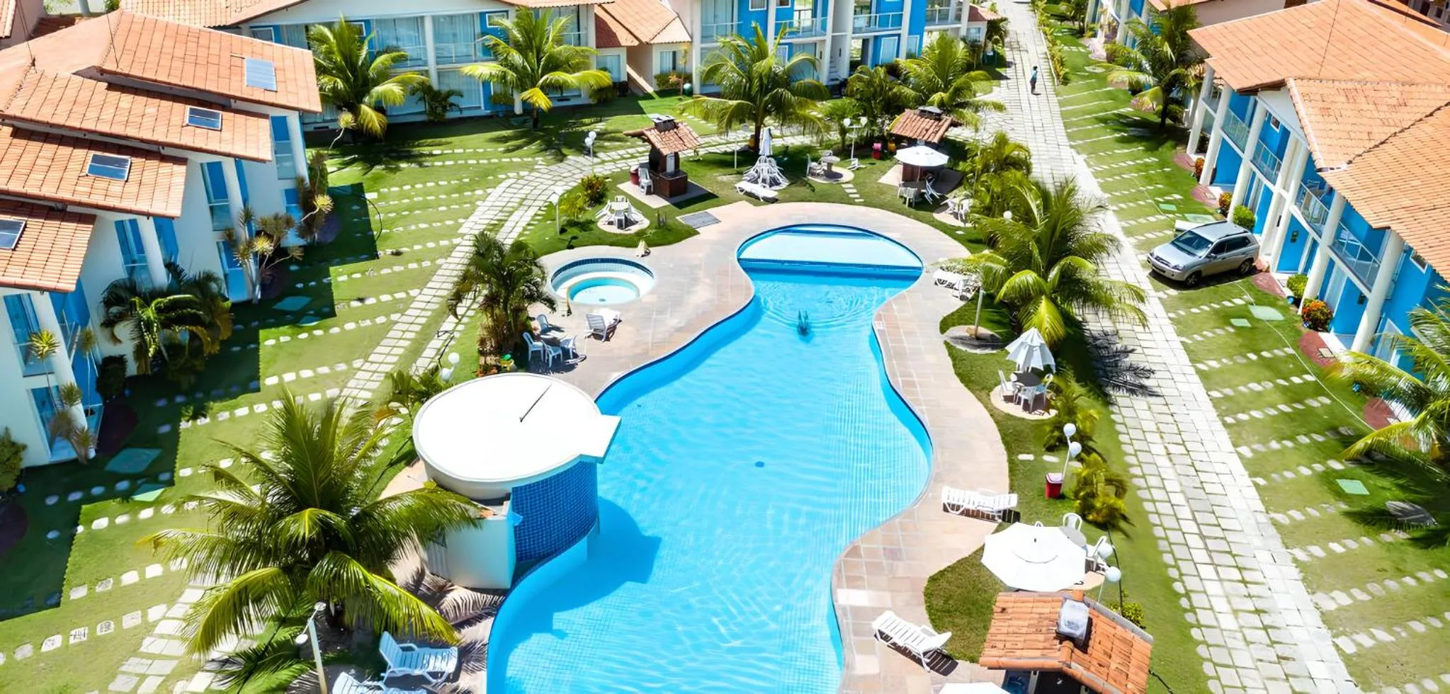 Swimming pool in Flat em Condomínio Mont Sião