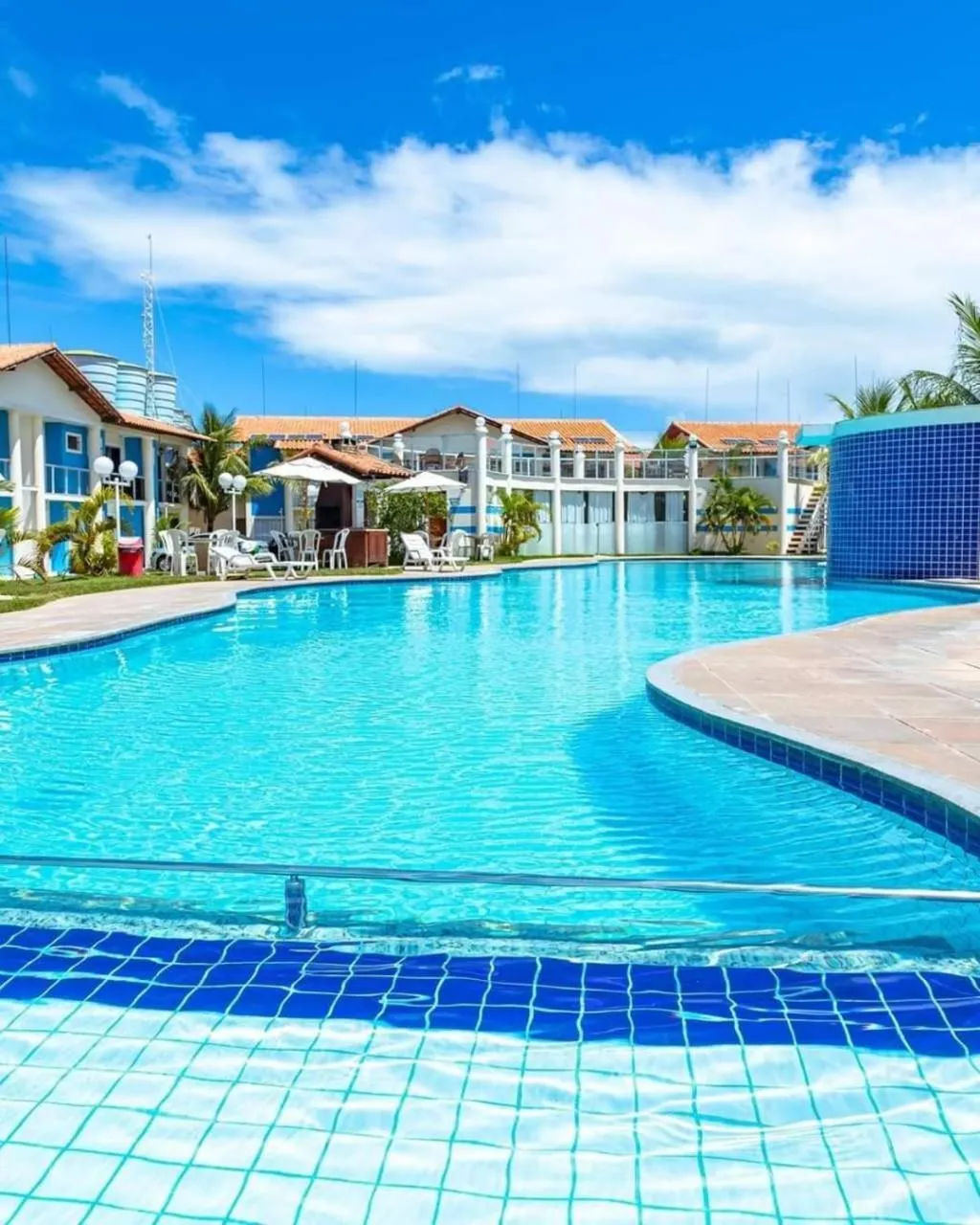 Swimming pool in Flat em Condomínio Mont Sião
