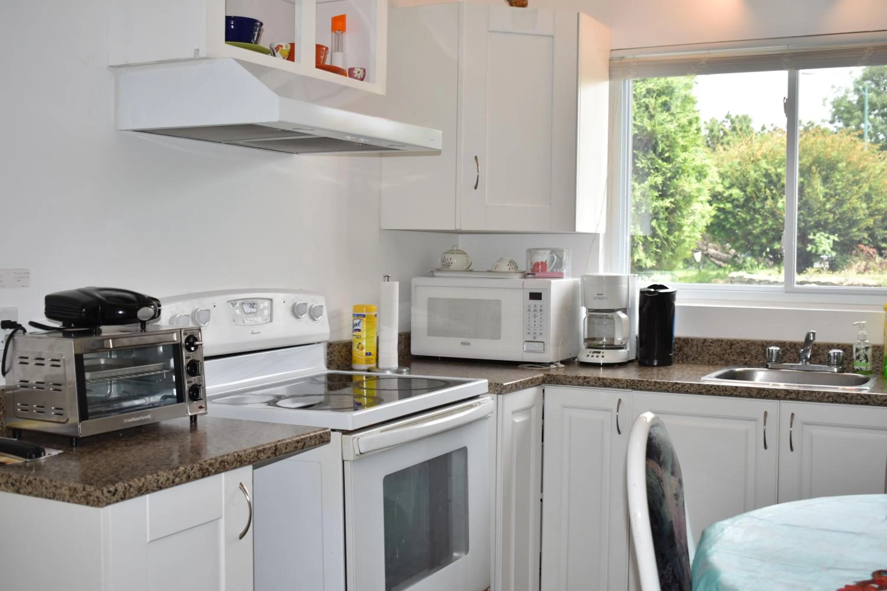 Kitchen or kitchenette in Bédard