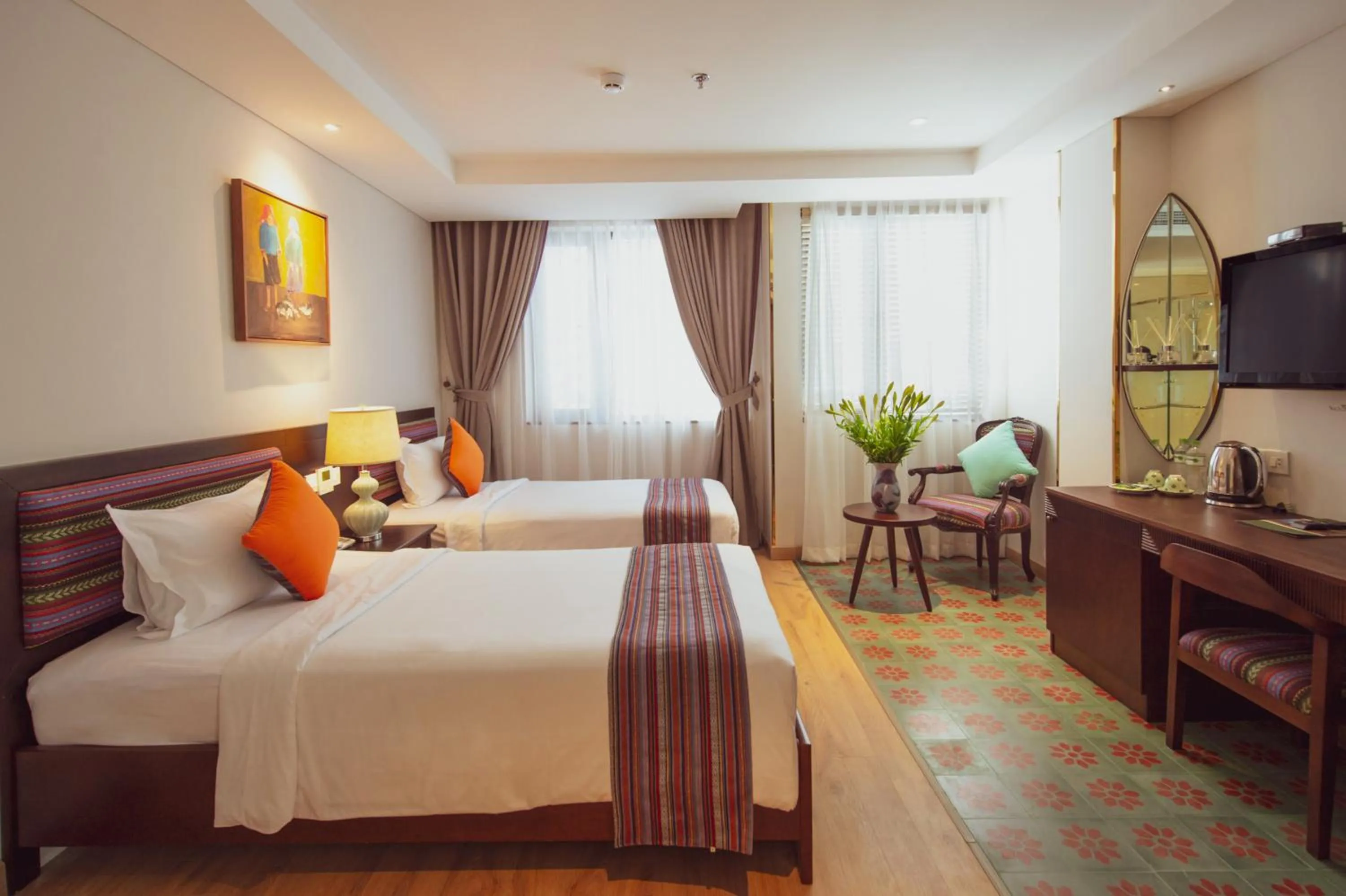 Bedroom, Bed in Au Lac Legend Hotel