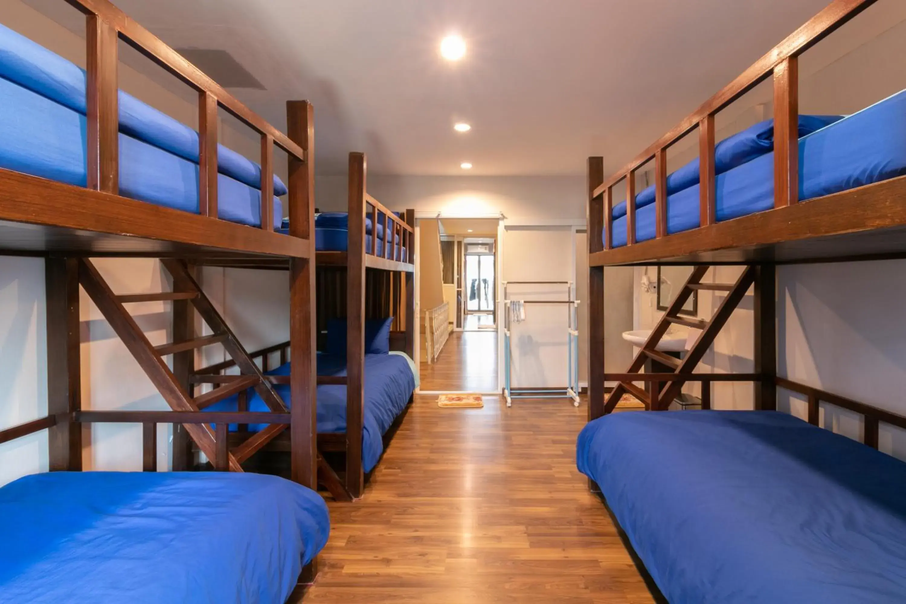 Family Room with Private Bathroom in Phobphan Hostel Family Room with Private Bathroom in Phobphan Hostel