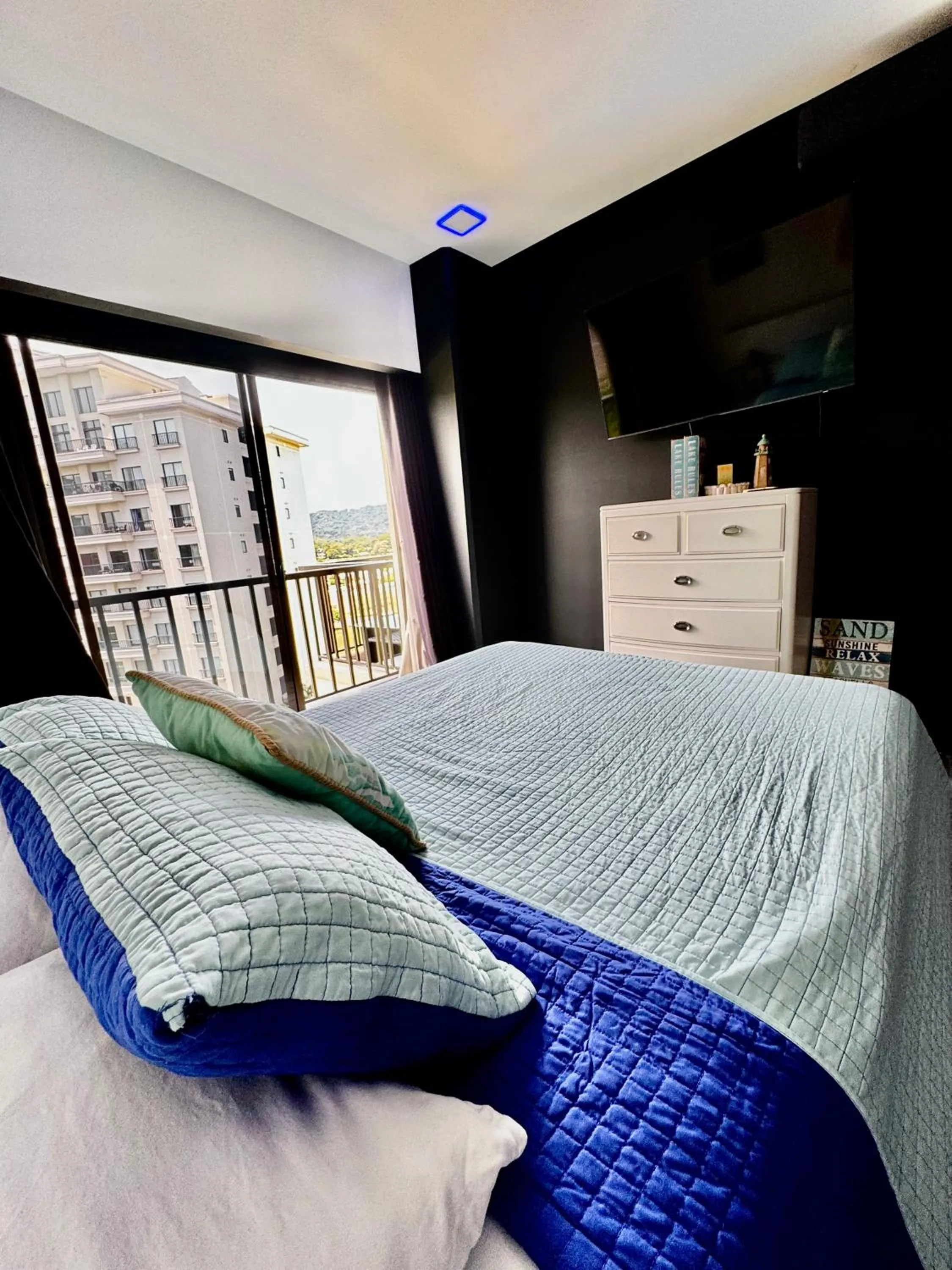 Bed in Luxury Condo at Jaco Bay, Costa Rica's best beach