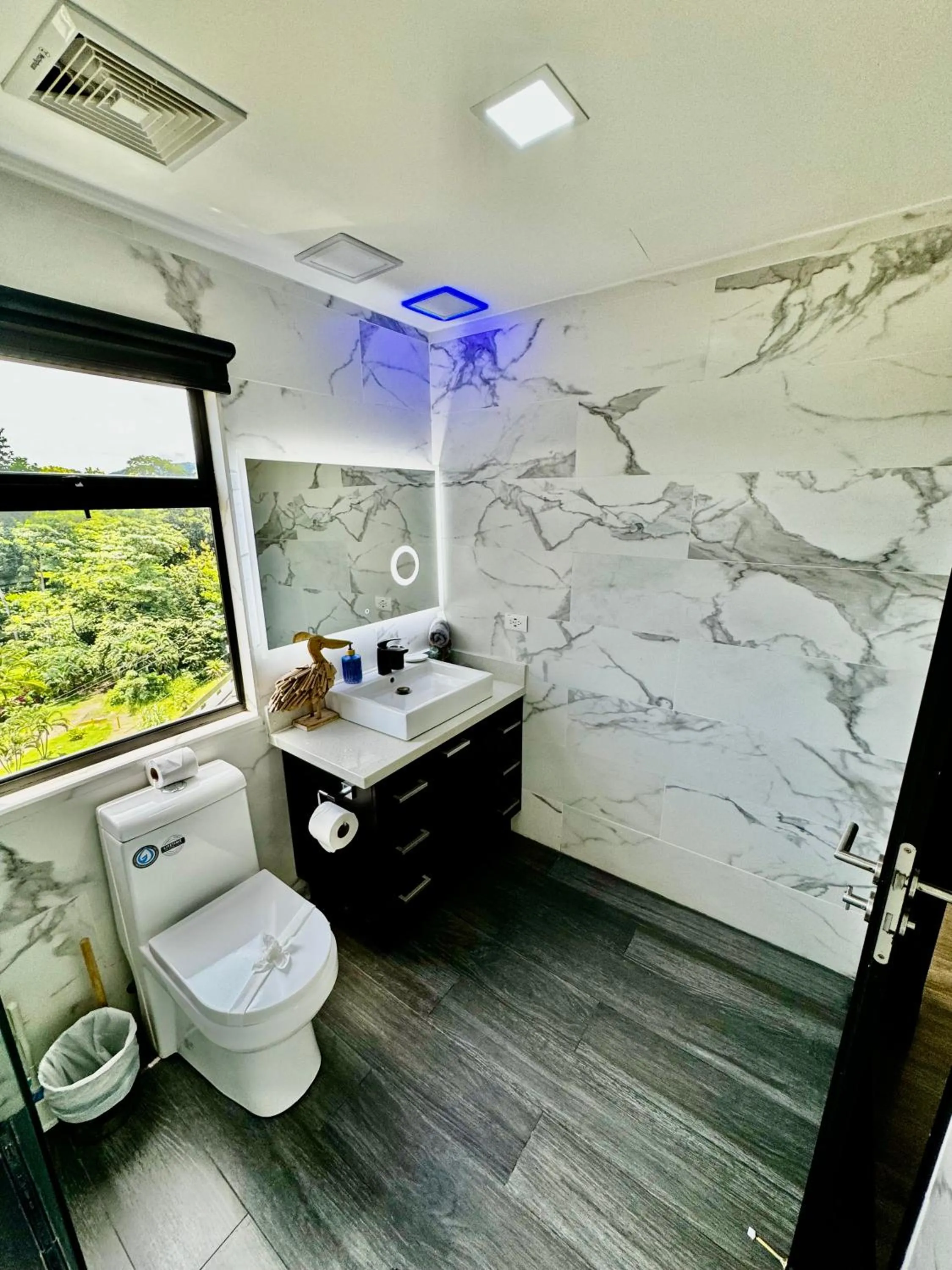 Luxury Condo at Jaco Bay, Costa Rica's best beach