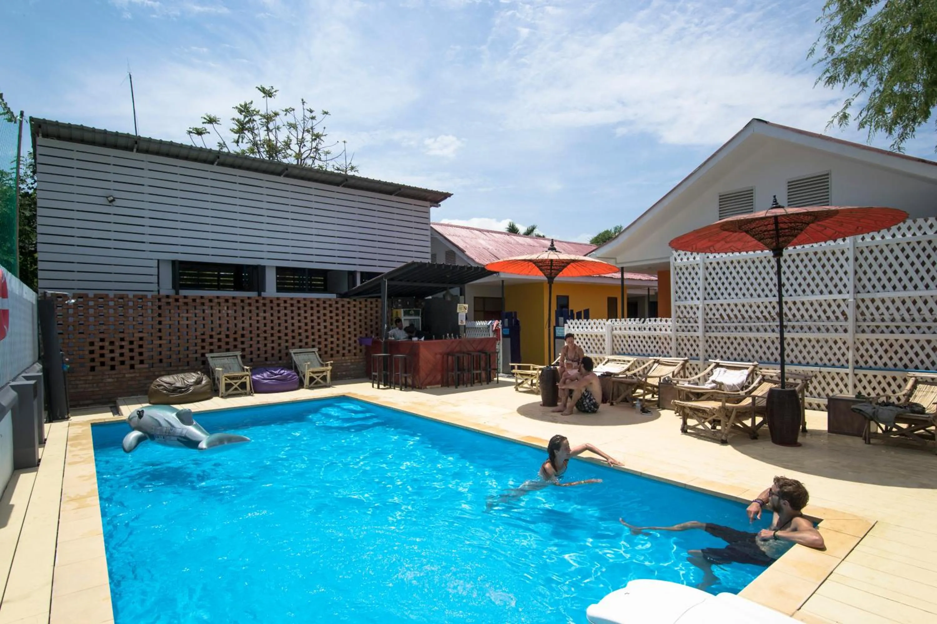 Lounge or bar in Ostello Bello Bagan Pool